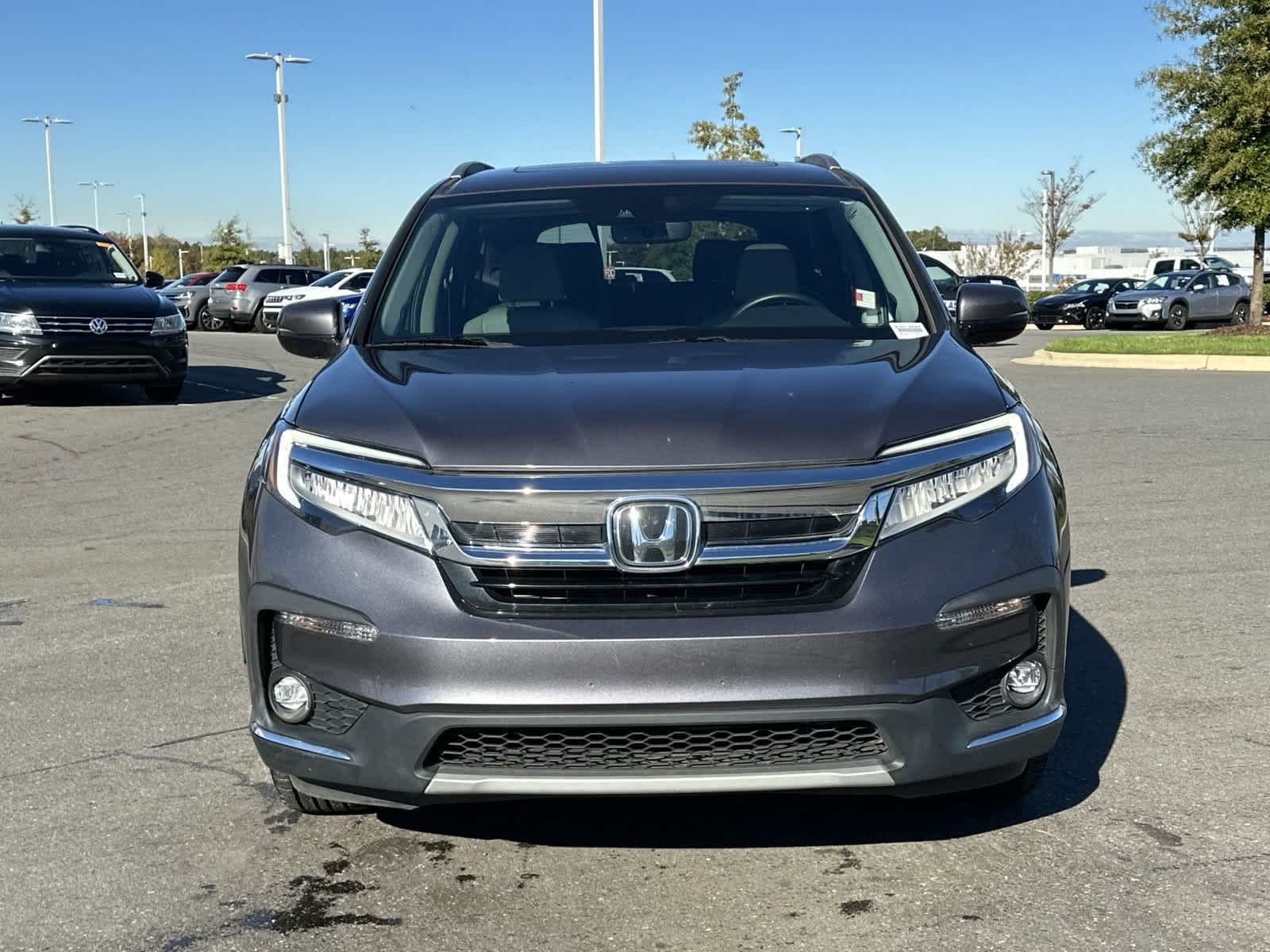 2022 Honda Pilot Touring 7-Passenger 3