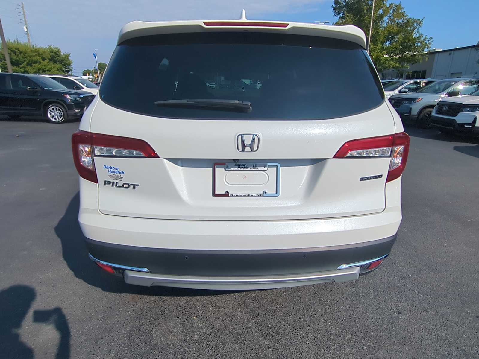 2021 Honda Pilot Touring 8-Passenger 8