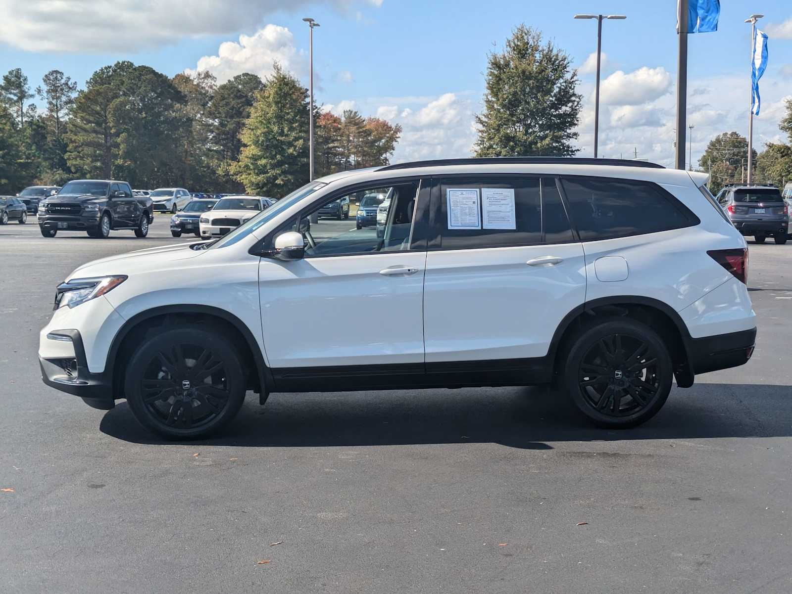 2022 Honda Pilot Black Edition 6