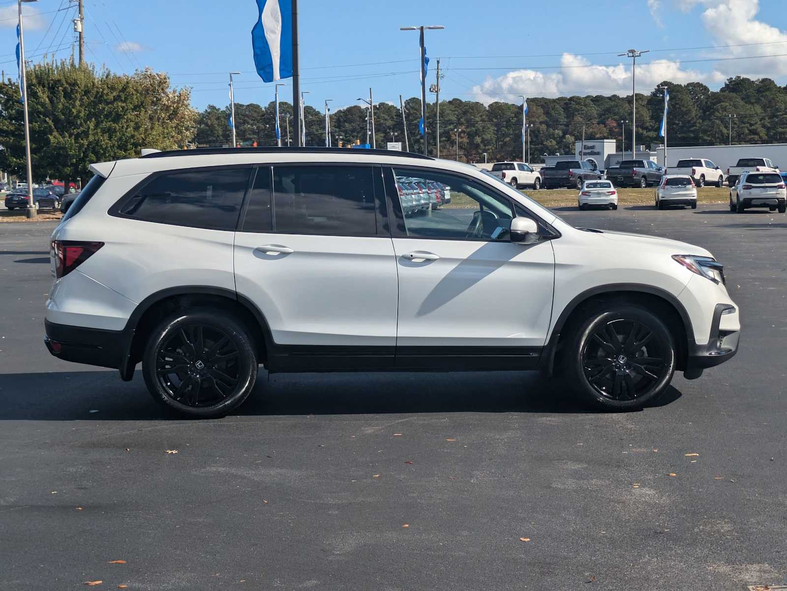 2022 Honda Pilot Black Edition 10