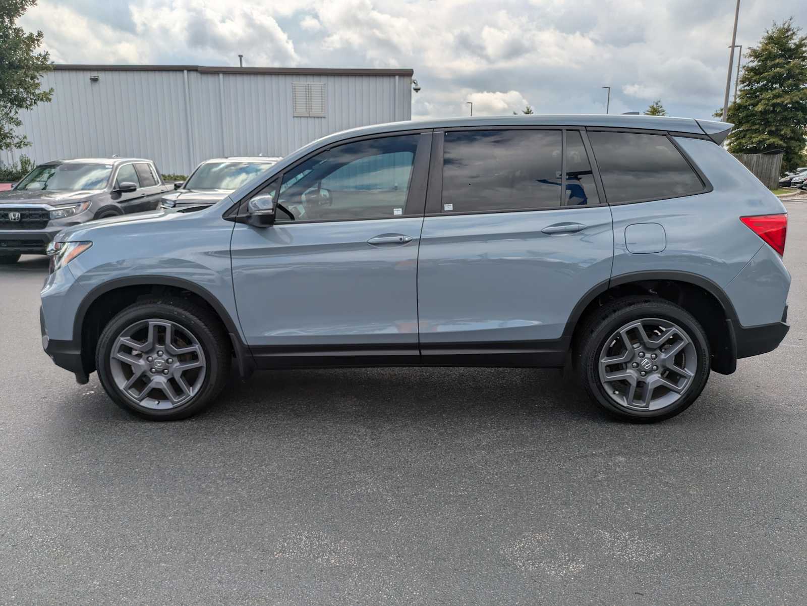 2023 Honda Passport EX-L 6