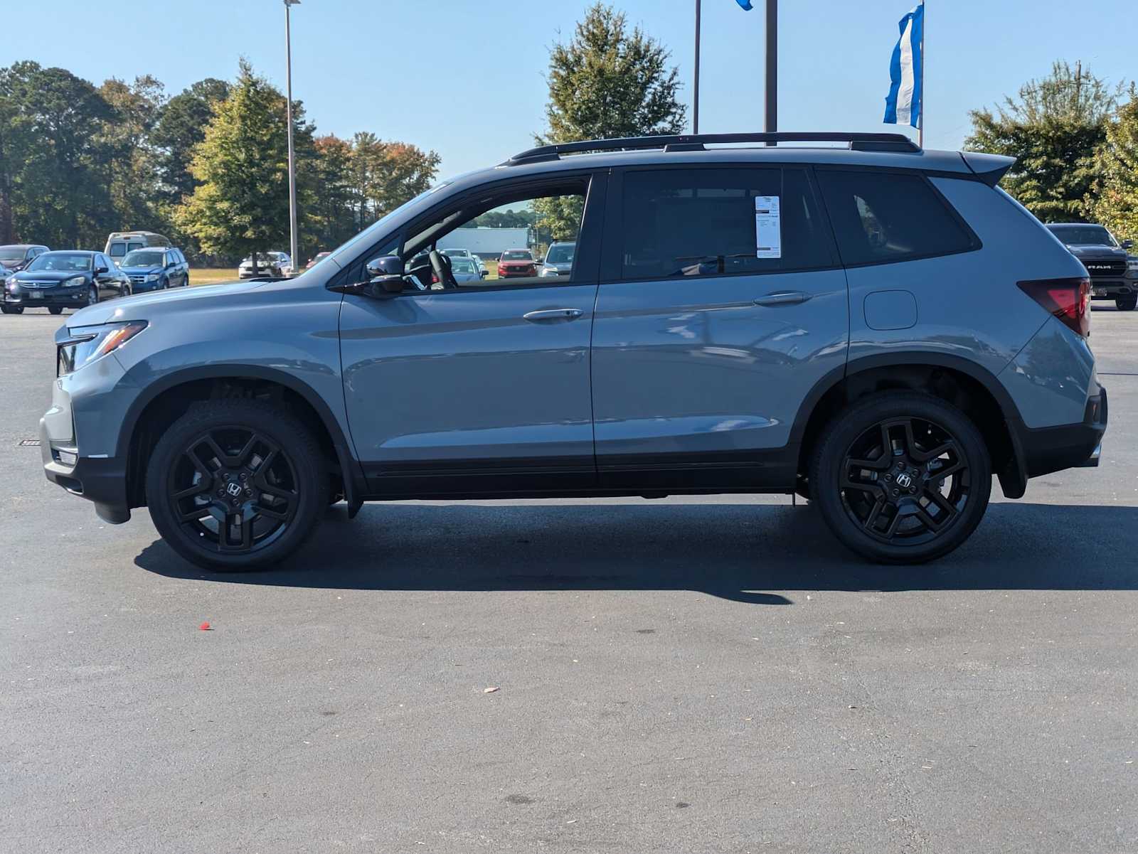 2025 Honda Passport Black Edition 6