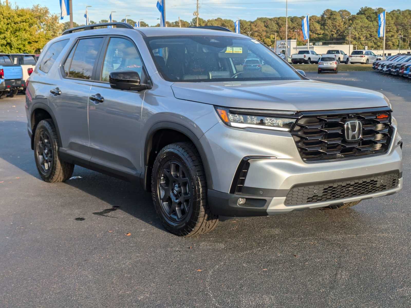 2025 Honda Pilot TrailSport 2