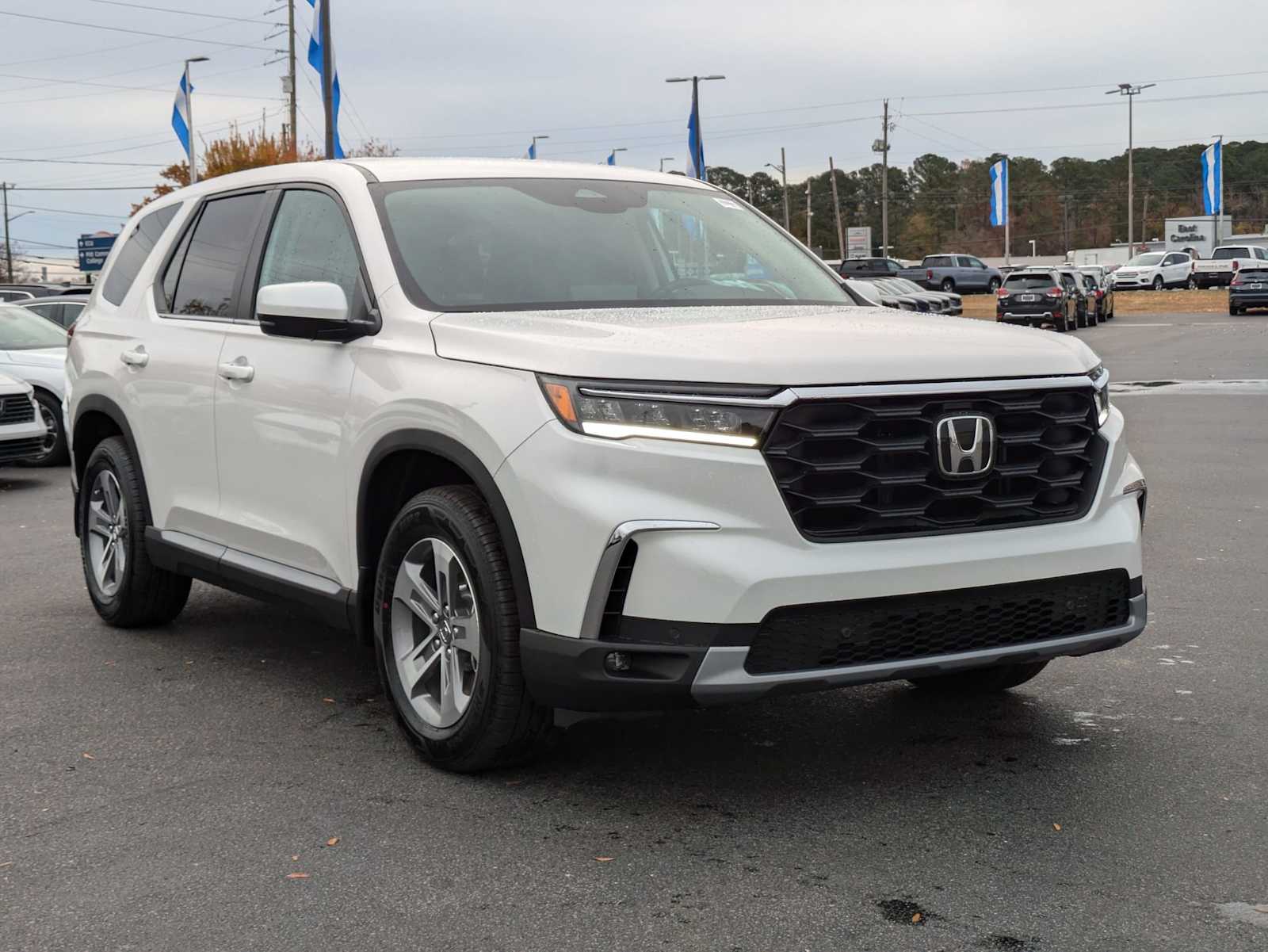 2025 Honda Pilot EX-L 2