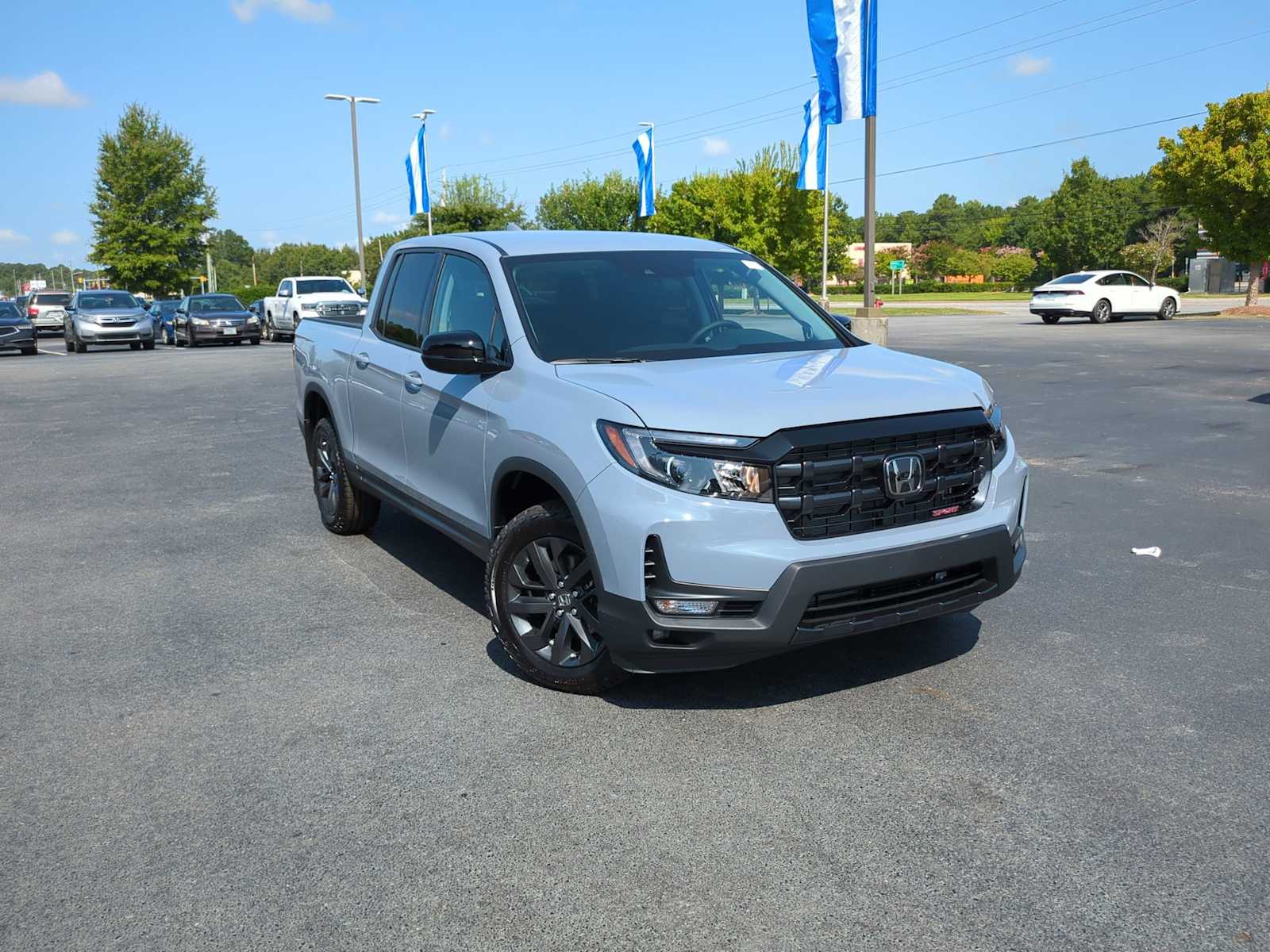 2024 Honda Ridgeline Sport AWD 2