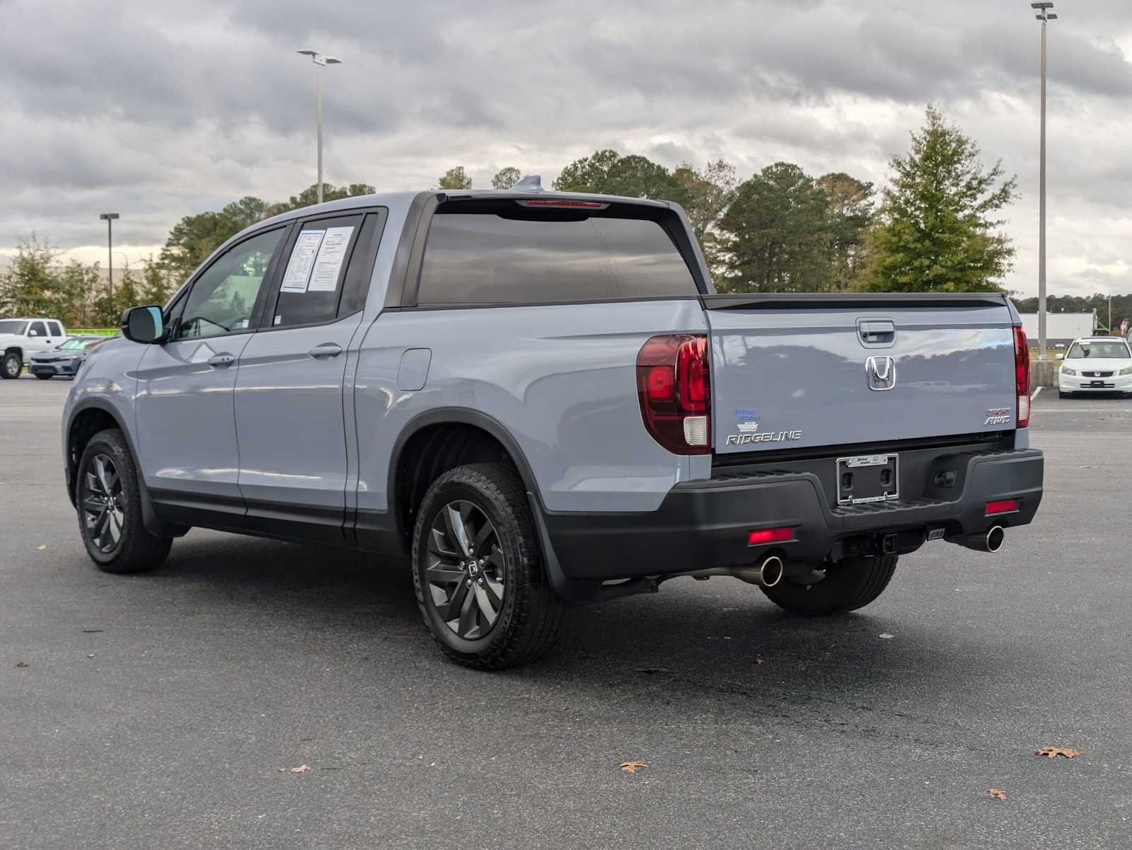 2022 Honda Ridgeline Sport AWD 8