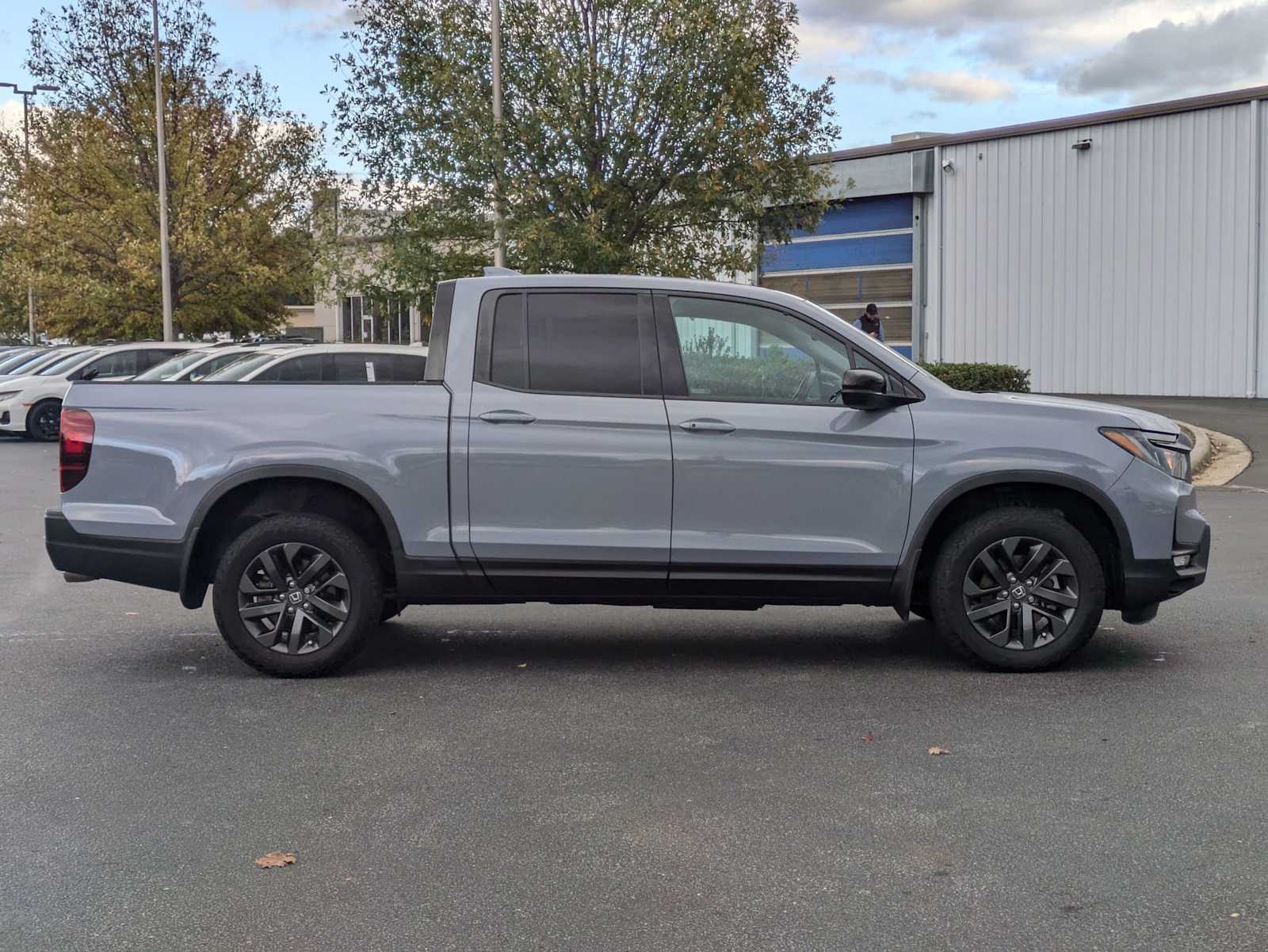 2022 Honda Ridgeline Sport AWD 11