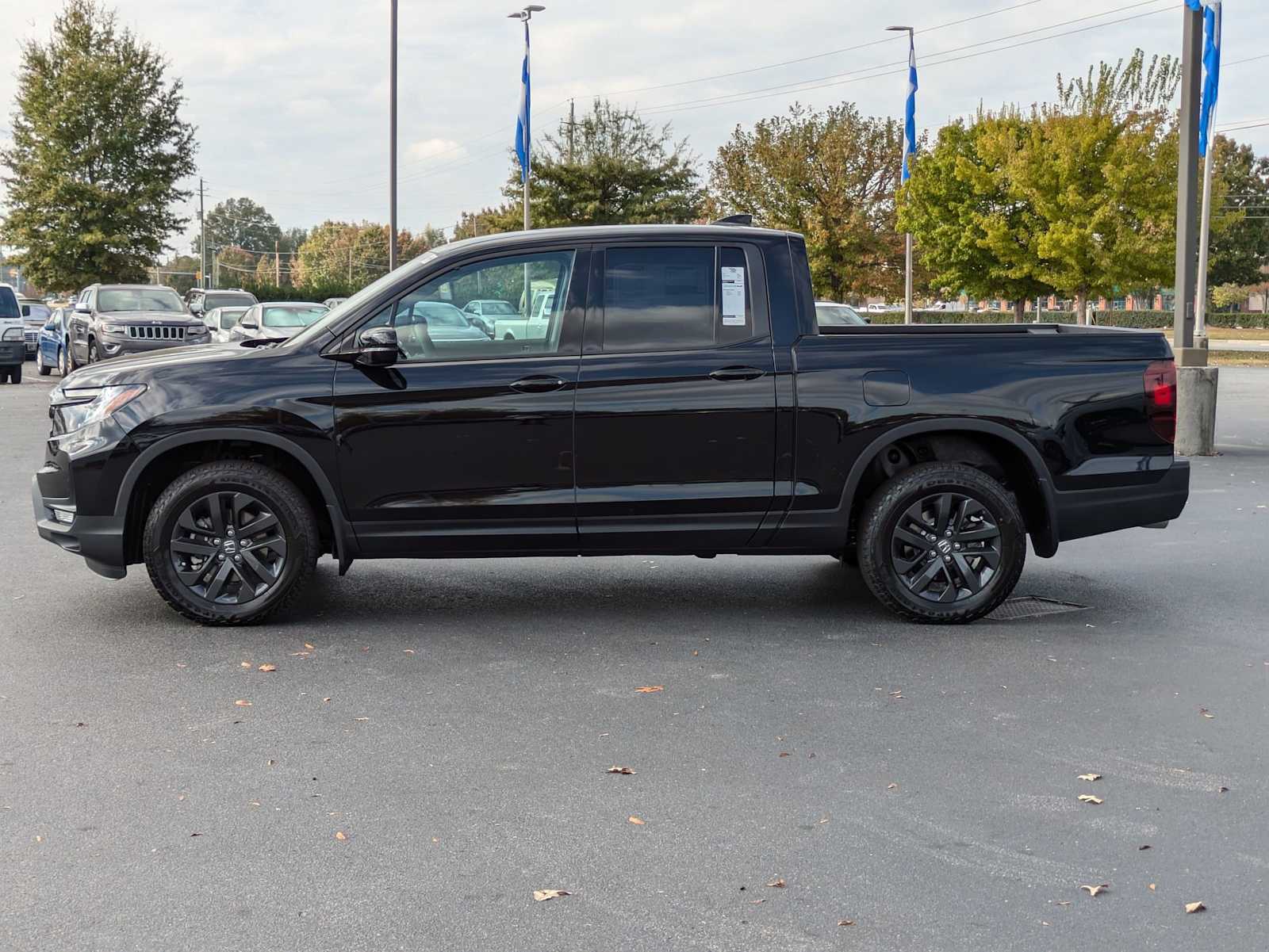 2025 Honda Ridgeline Sport AWD 6