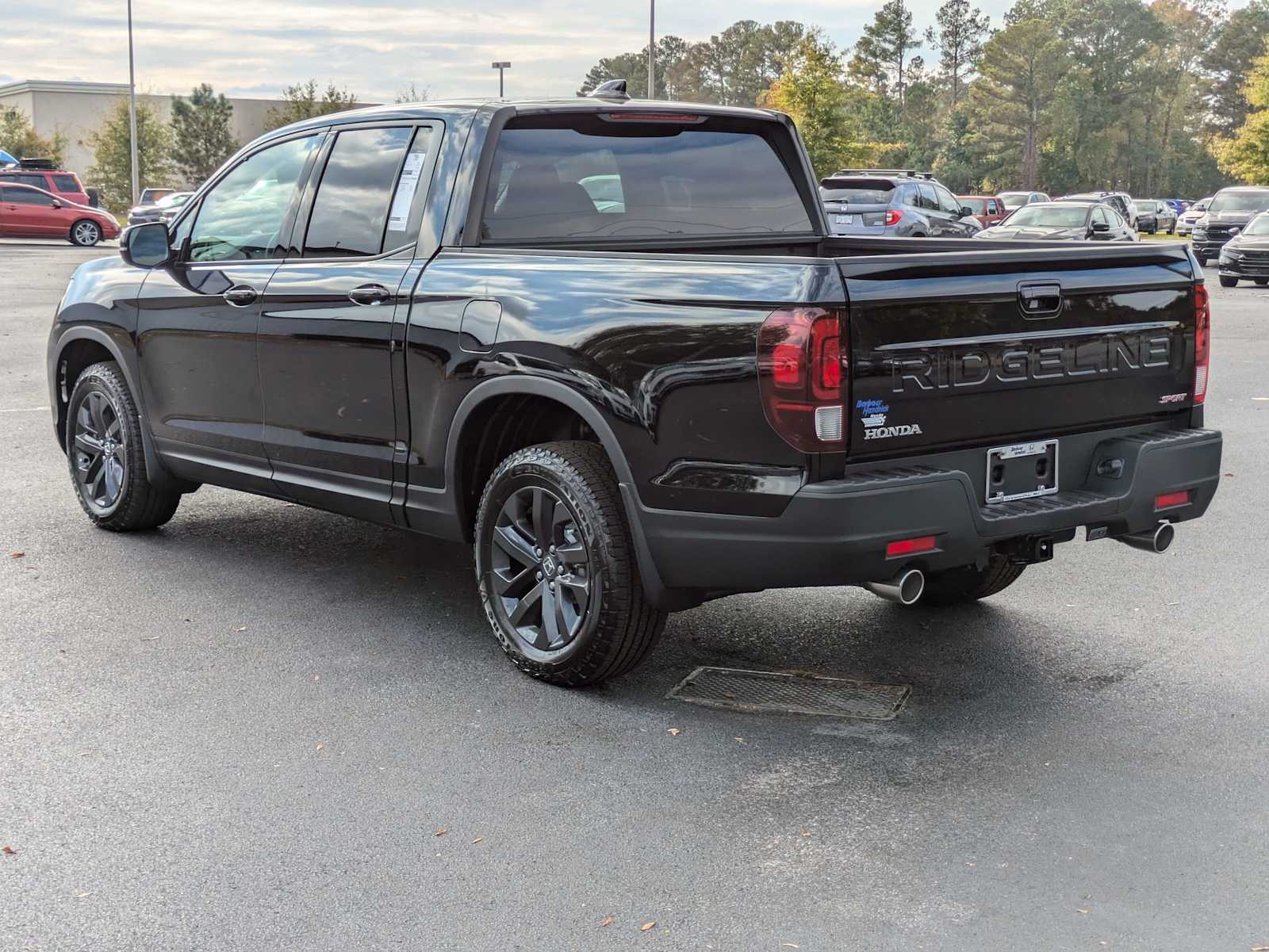 2025 Honda Ridgeline Sport AWD 7