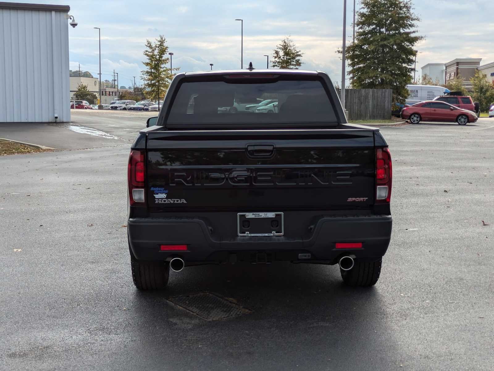 2025 Honda Ridgeline Sport AWD 8