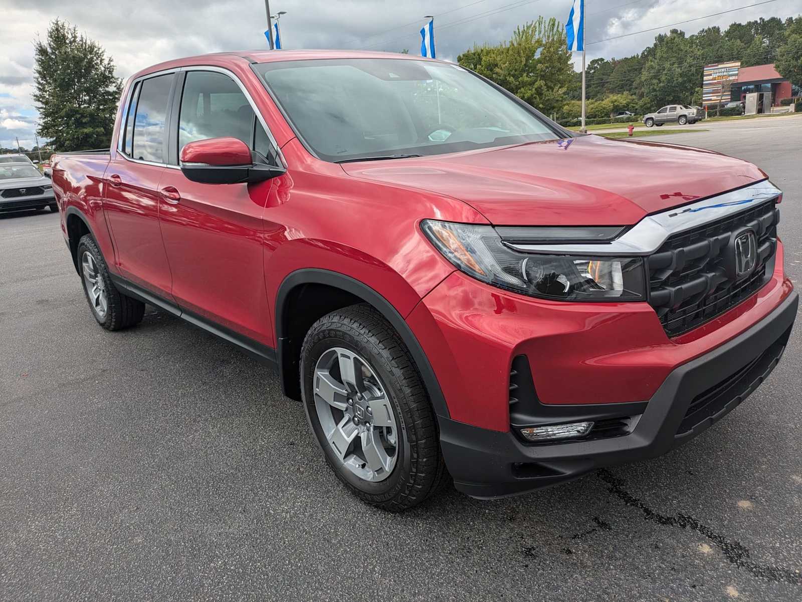 2025 Honda Ridgeline RTL AWD 2