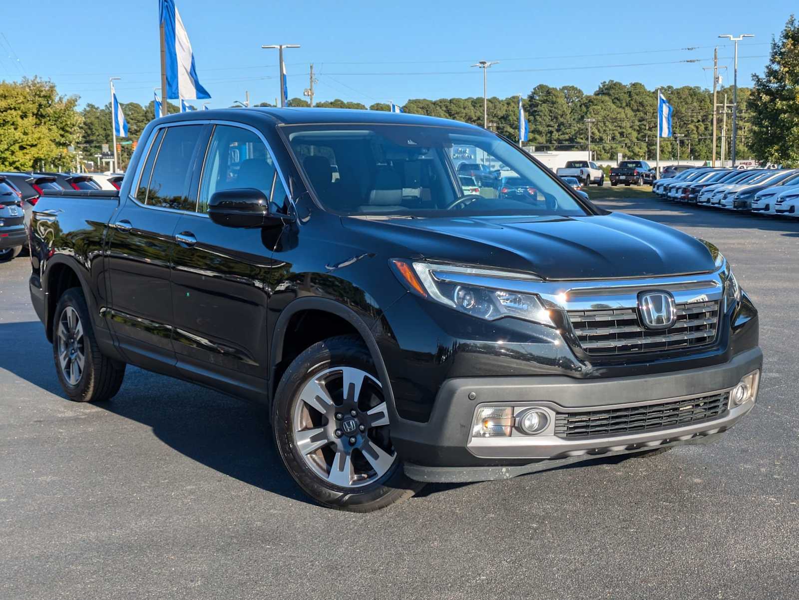 2019 Honda Ridgeline RTL-E AWD 2