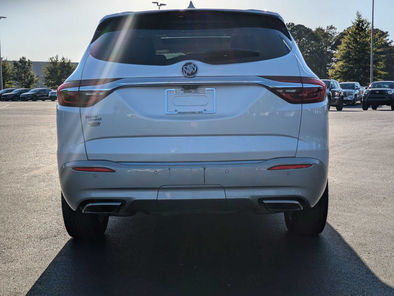 2020 Buick Enclave Essence 8