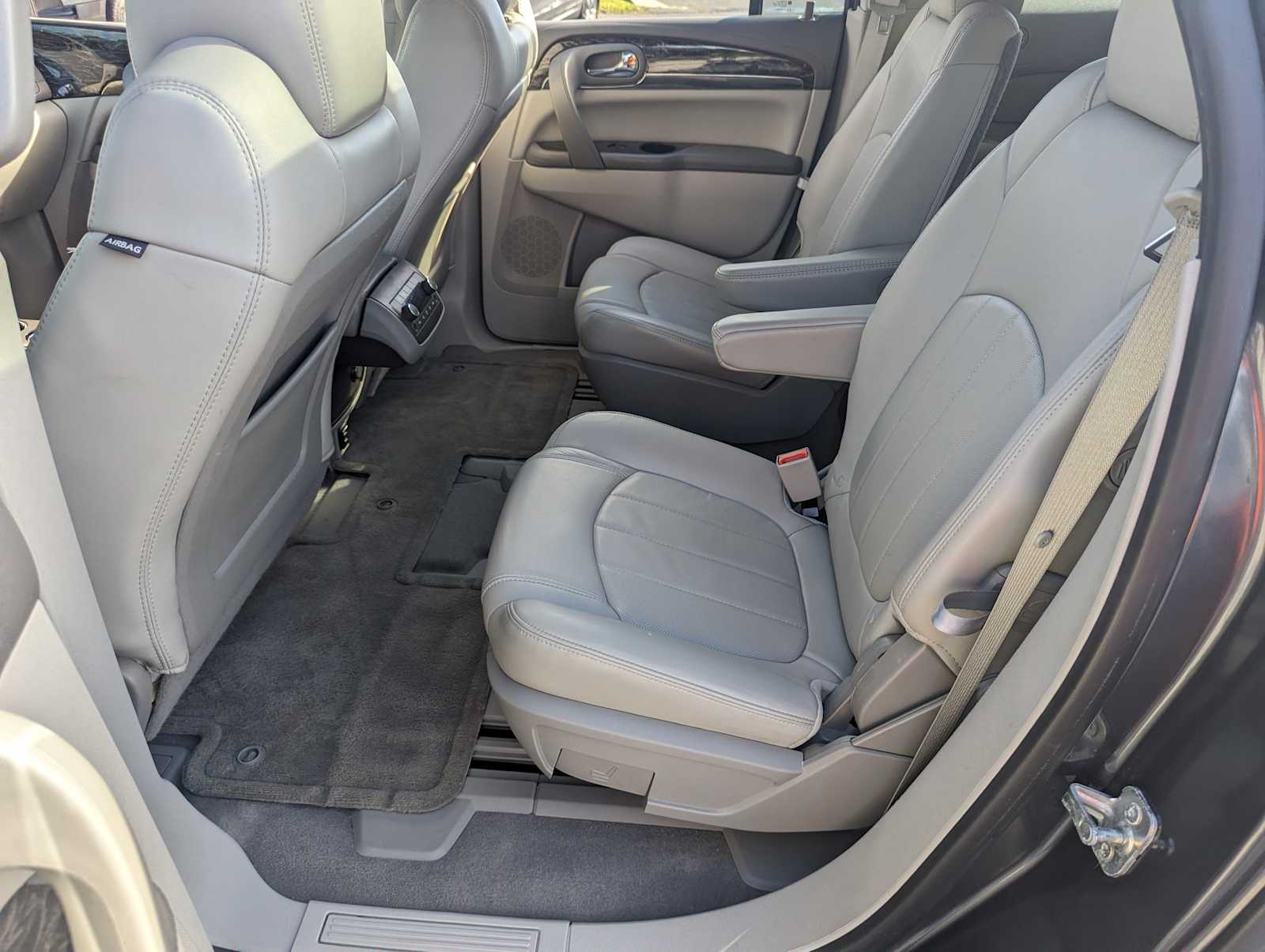 2014 Buick Enclave Leather 30