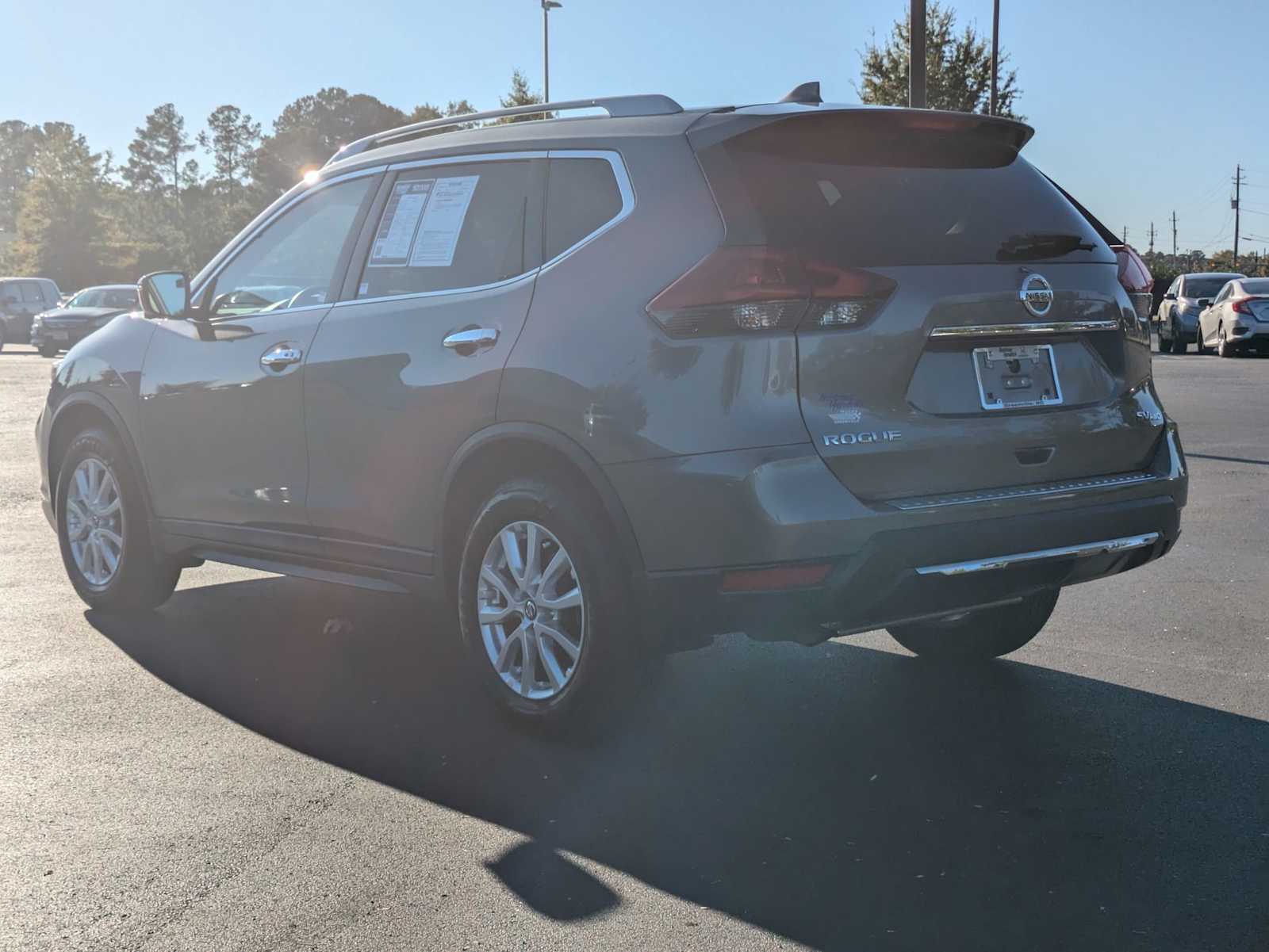 2018 Nissan Rogue SV 7