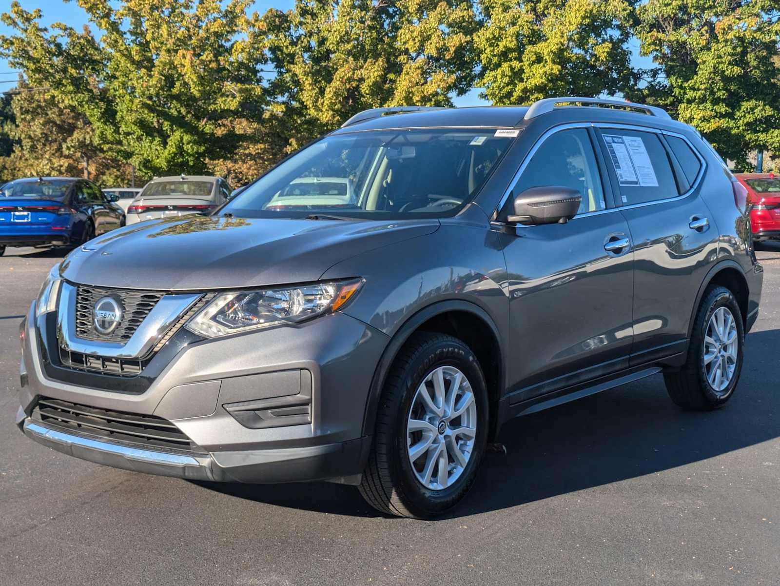 2018 Nissan Rogue SV 5