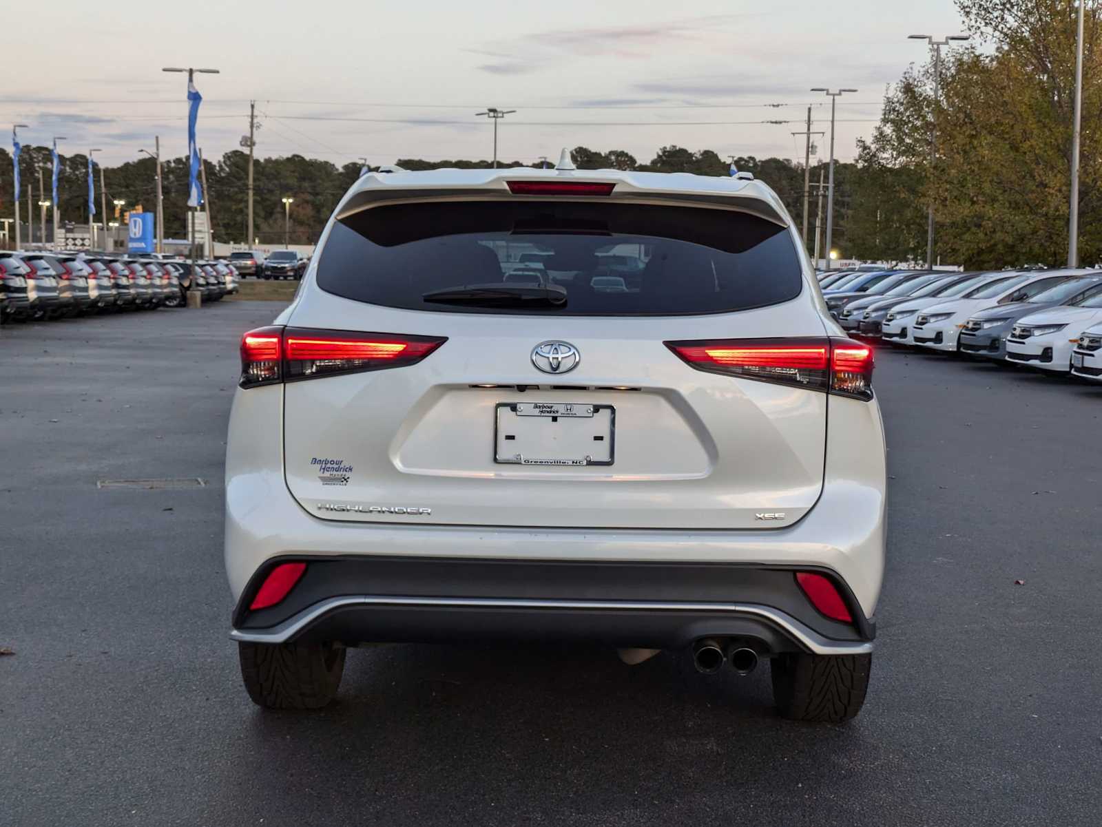 2021 Toyota Highlander XSE 8