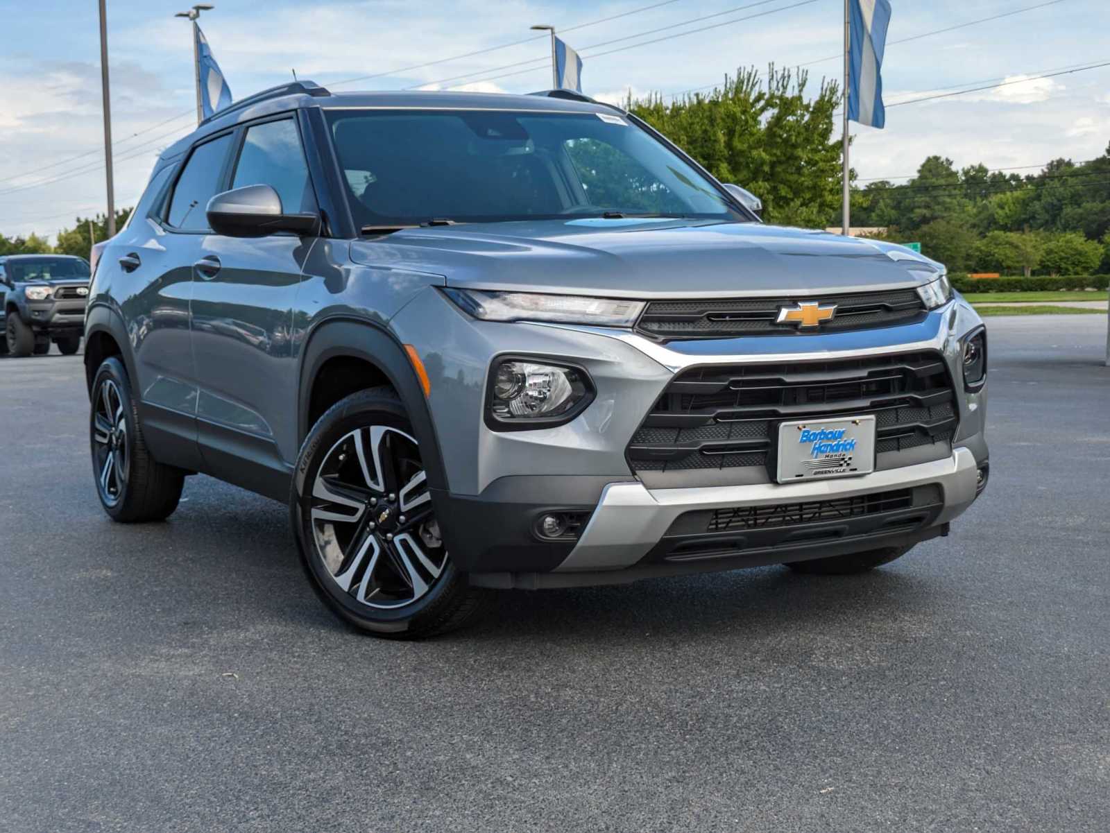 2023 Chevrolet TrailBlazer LT 2