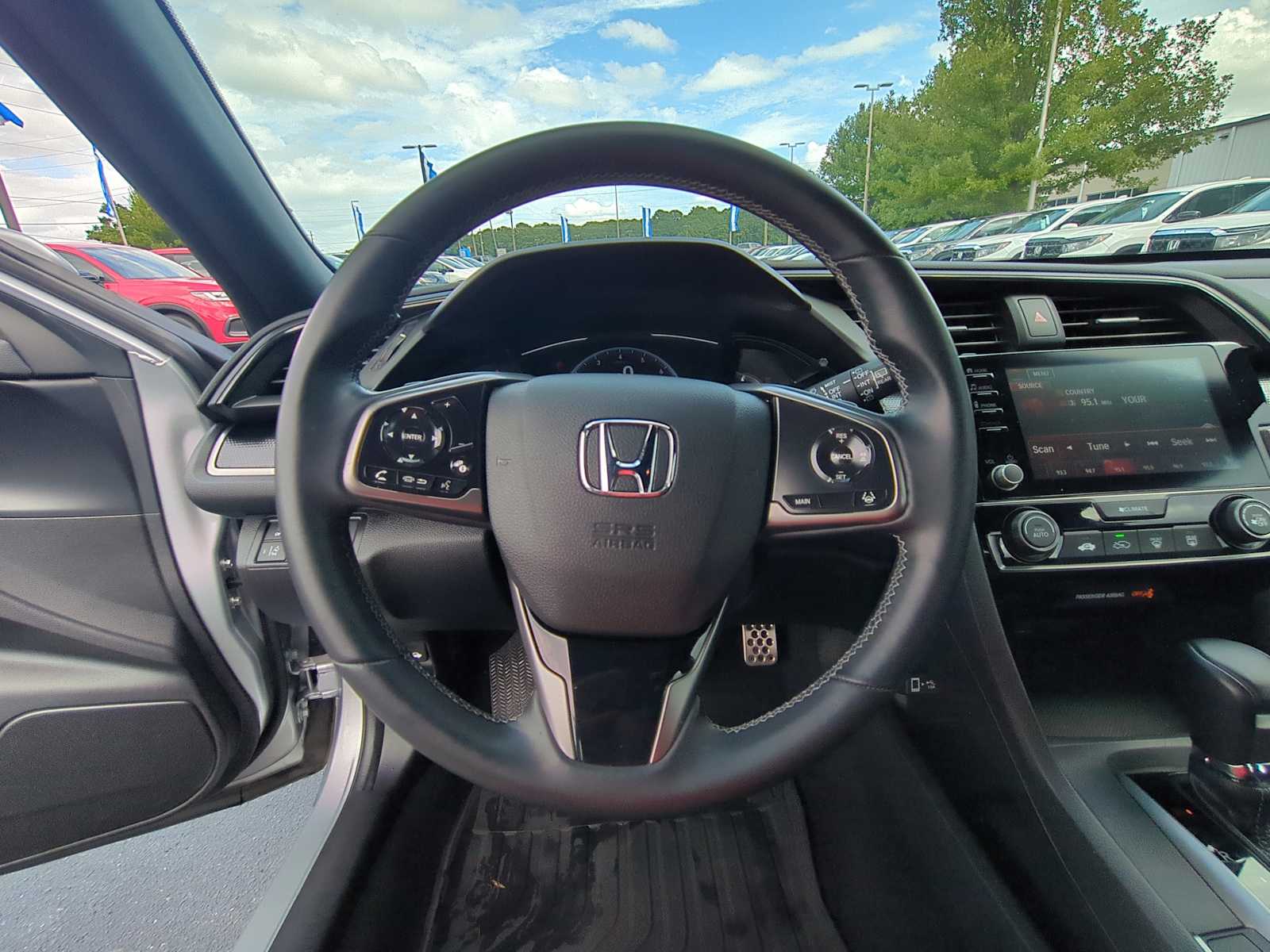 2021 Honda Civic Hatchback Sport 17