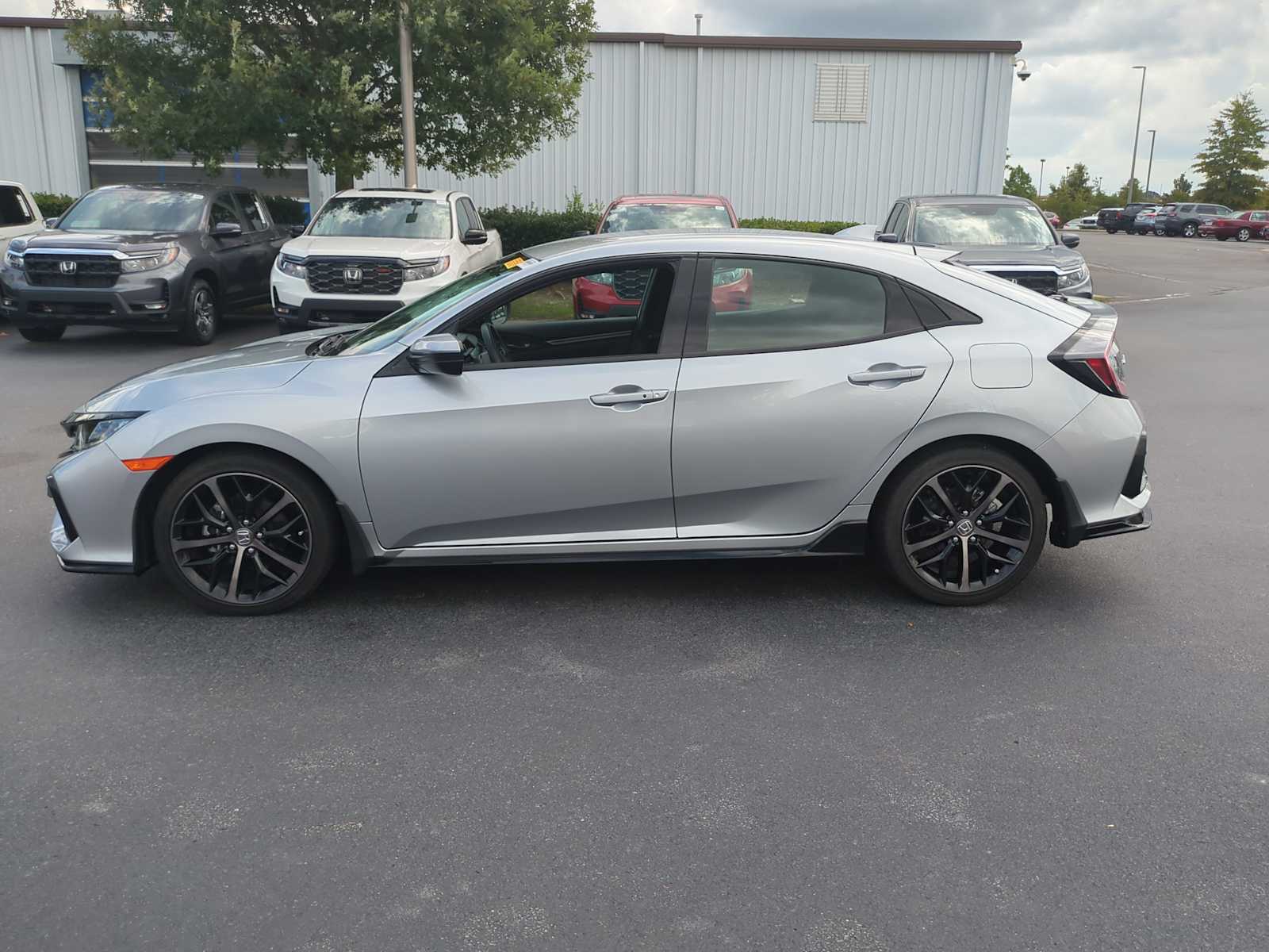 2021 Honda Civic Hatchback Sport 6