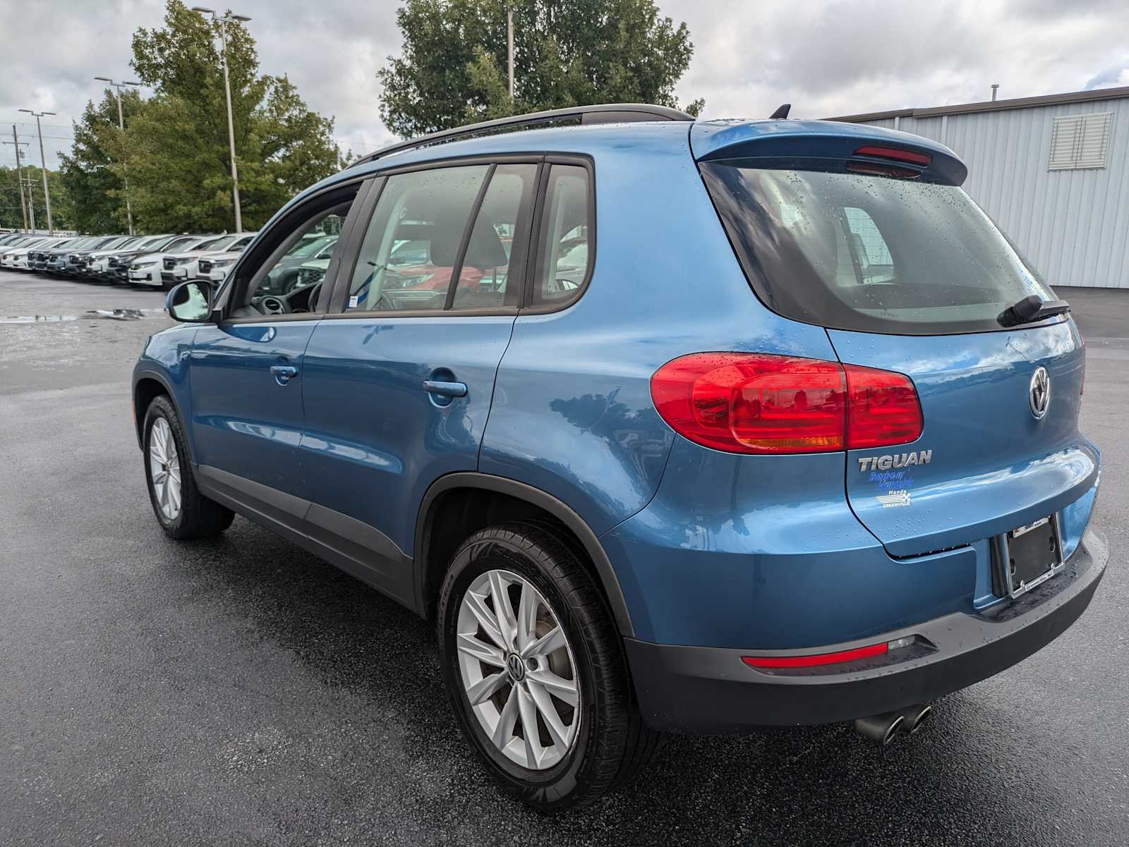 2017 Volkswagen Tiguan S 7