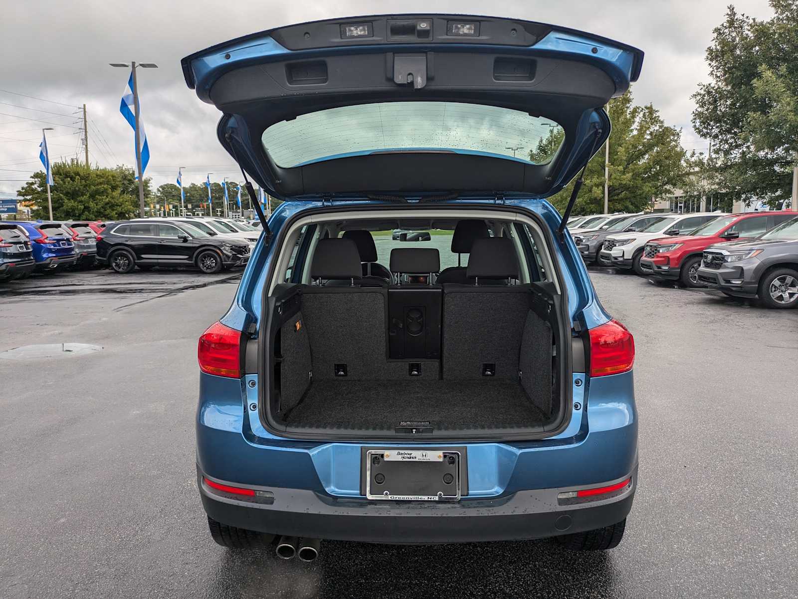 2017 Volkswagen Tiguan S 30