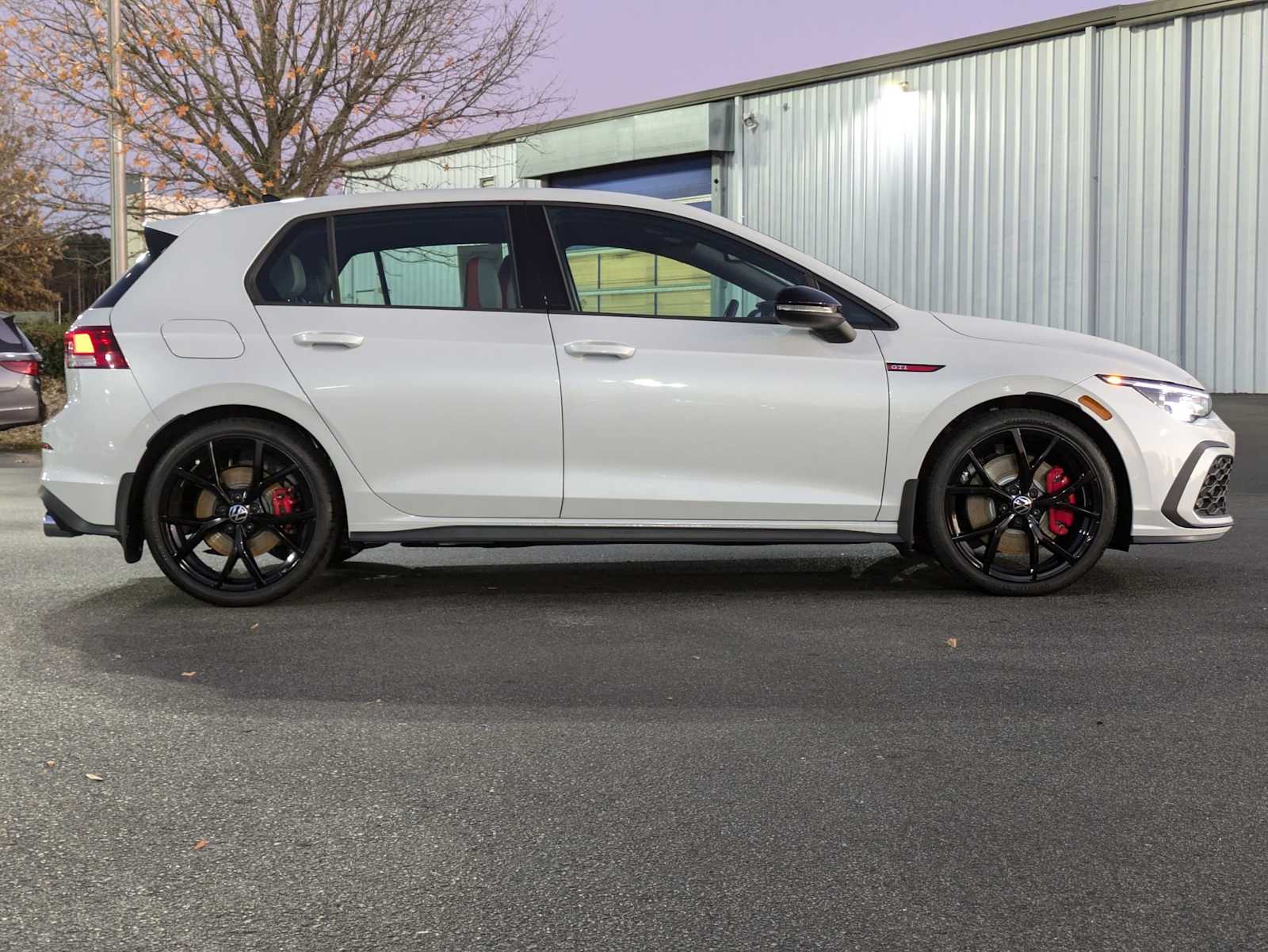 2024 Volkswagen Golf GTI 380 SE 10