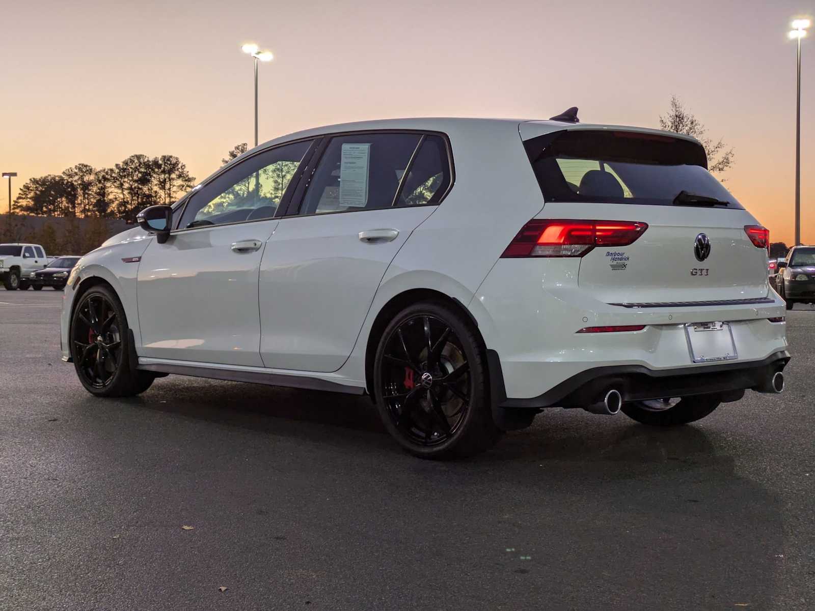 2024 Volkswagen Golf GTI 380 SE 7