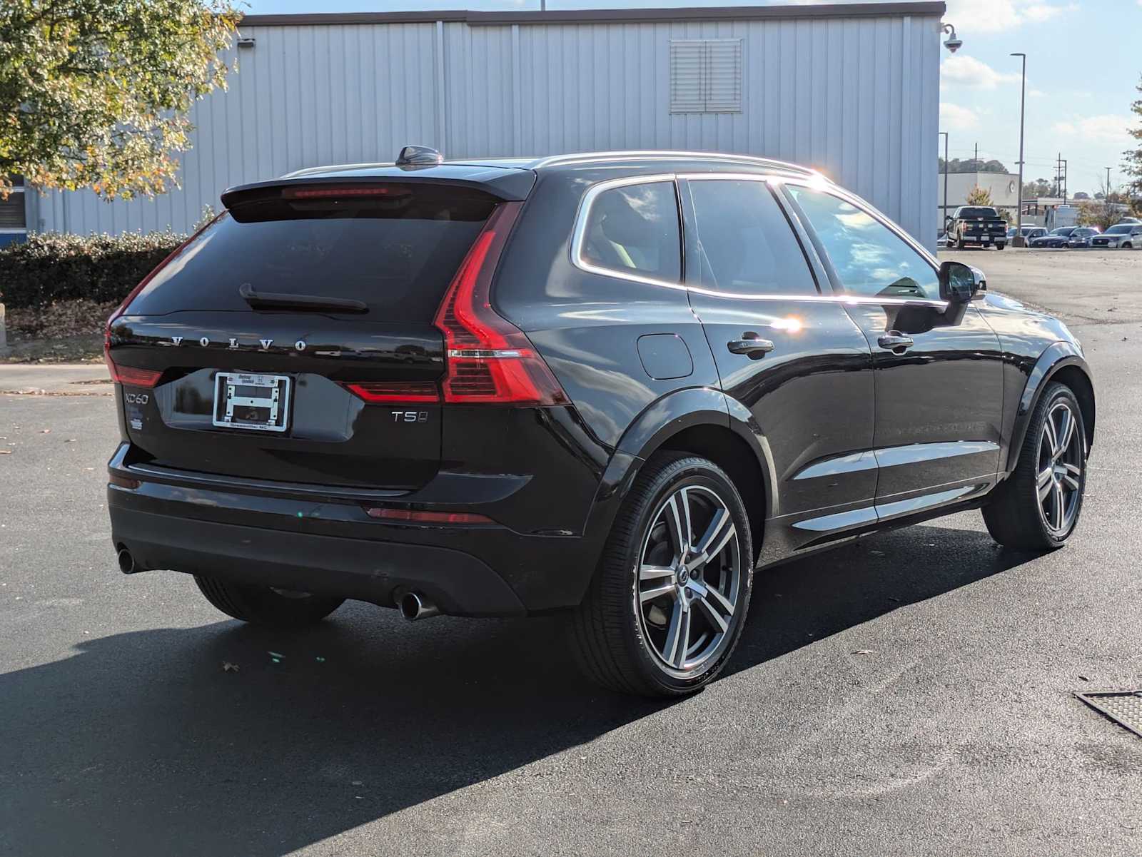 2020 Volvo XC60 Momentum 8