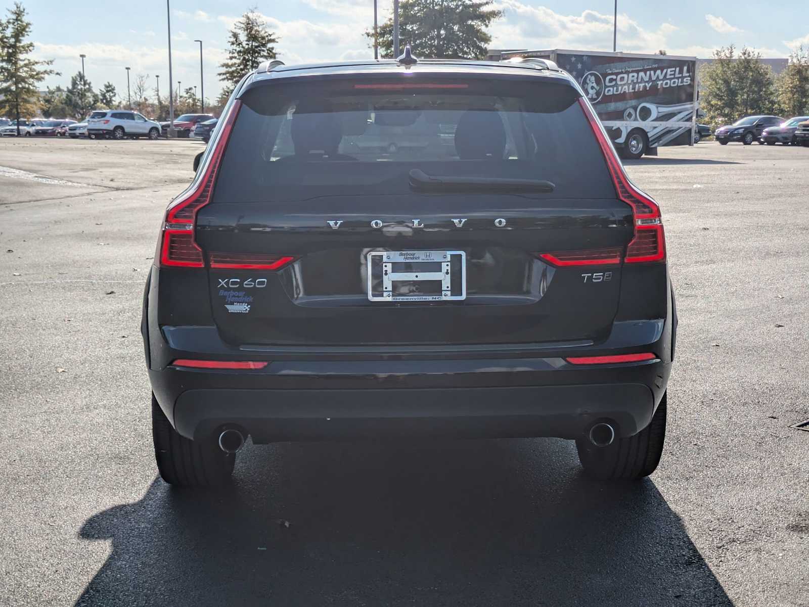 2020 Volvo XC60 Momentum 7