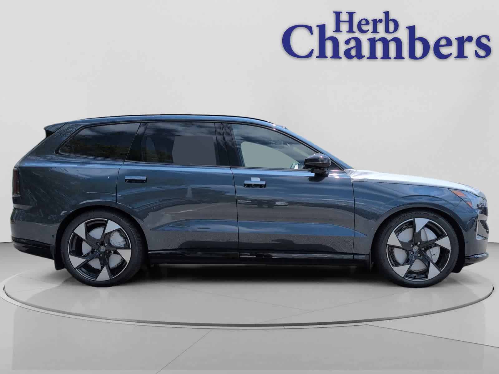 2025 Volvo EX90 Ultra - Photo 10