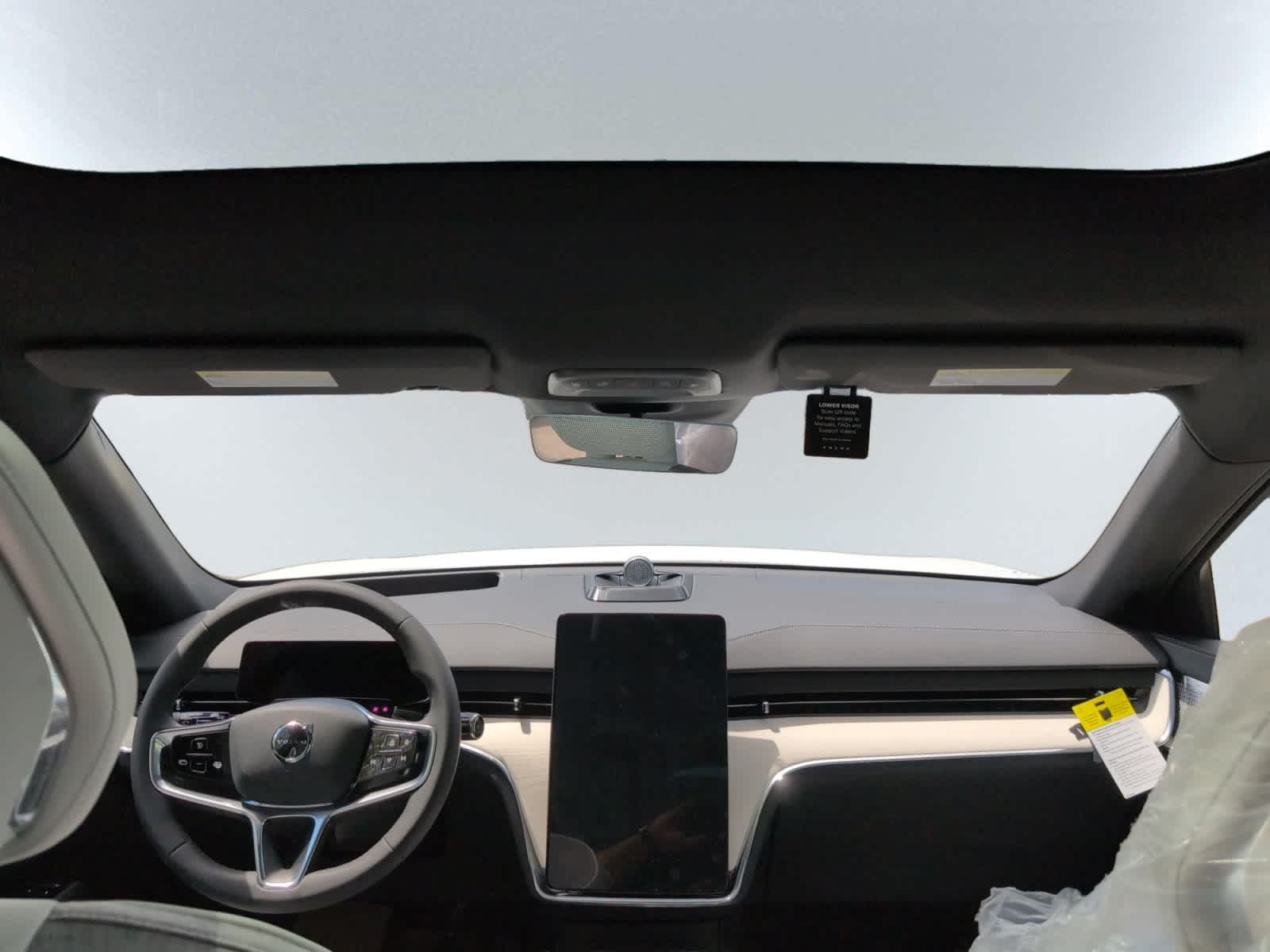 2025 Volvo EX90 Ultra - Photo 13