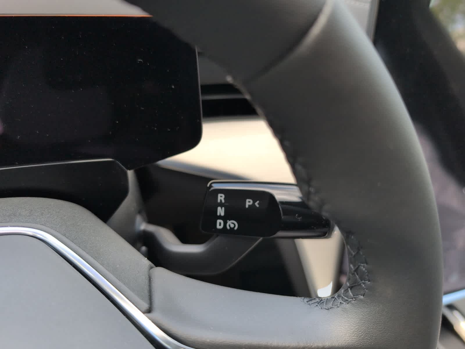 2025 Volvo EX90 Ultra - Photo 16