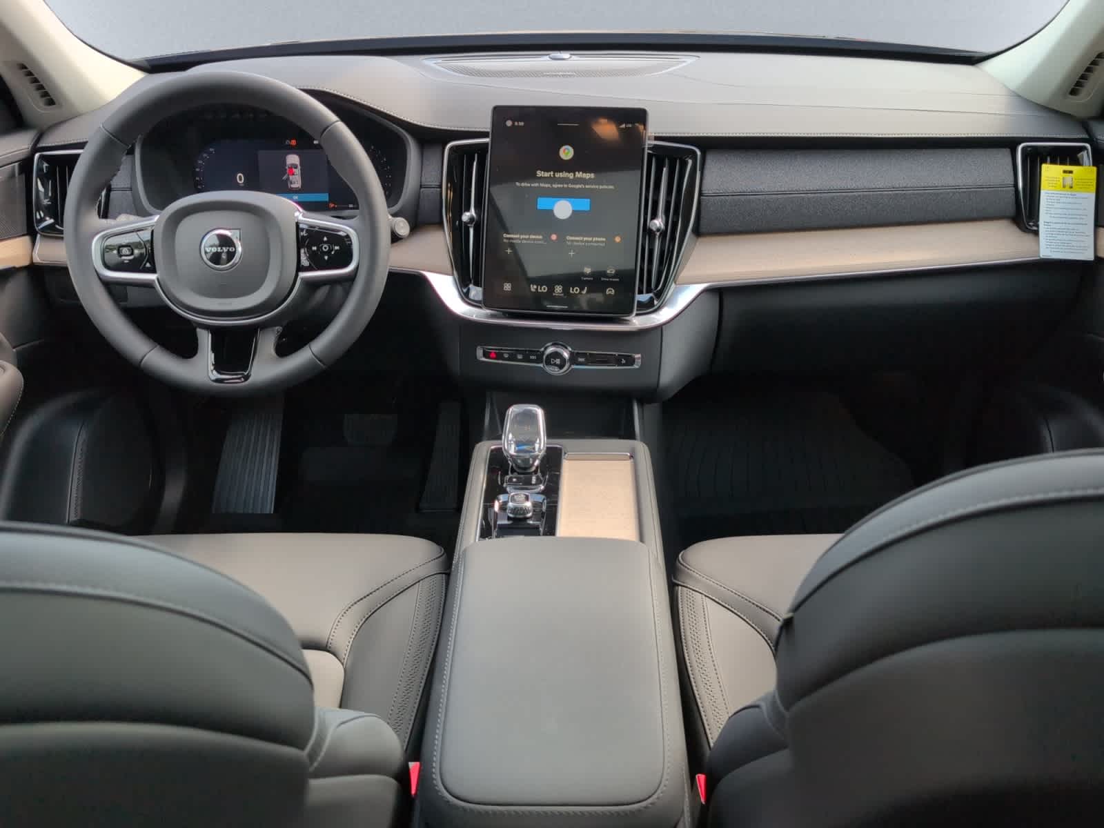 2026 Volvo XC90 Plus - Photo 12