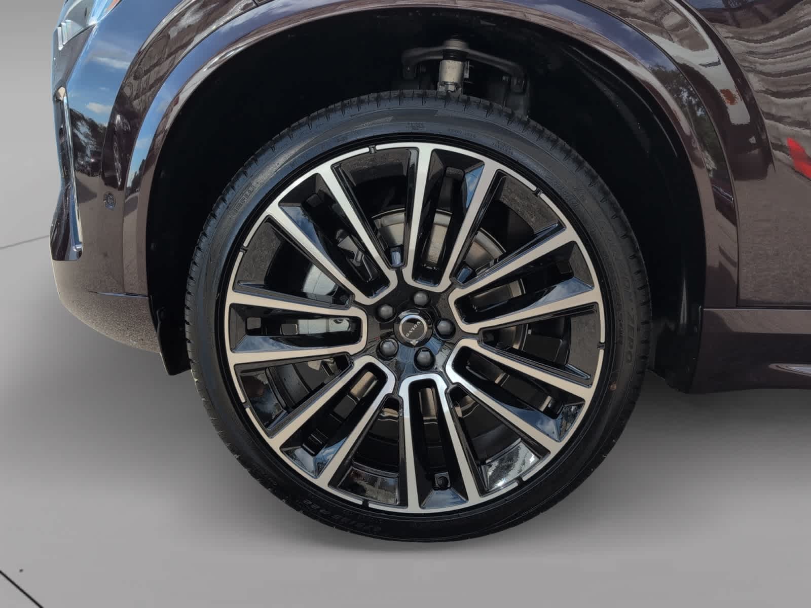 2026 Volvo XC90 Plus - Photo 9