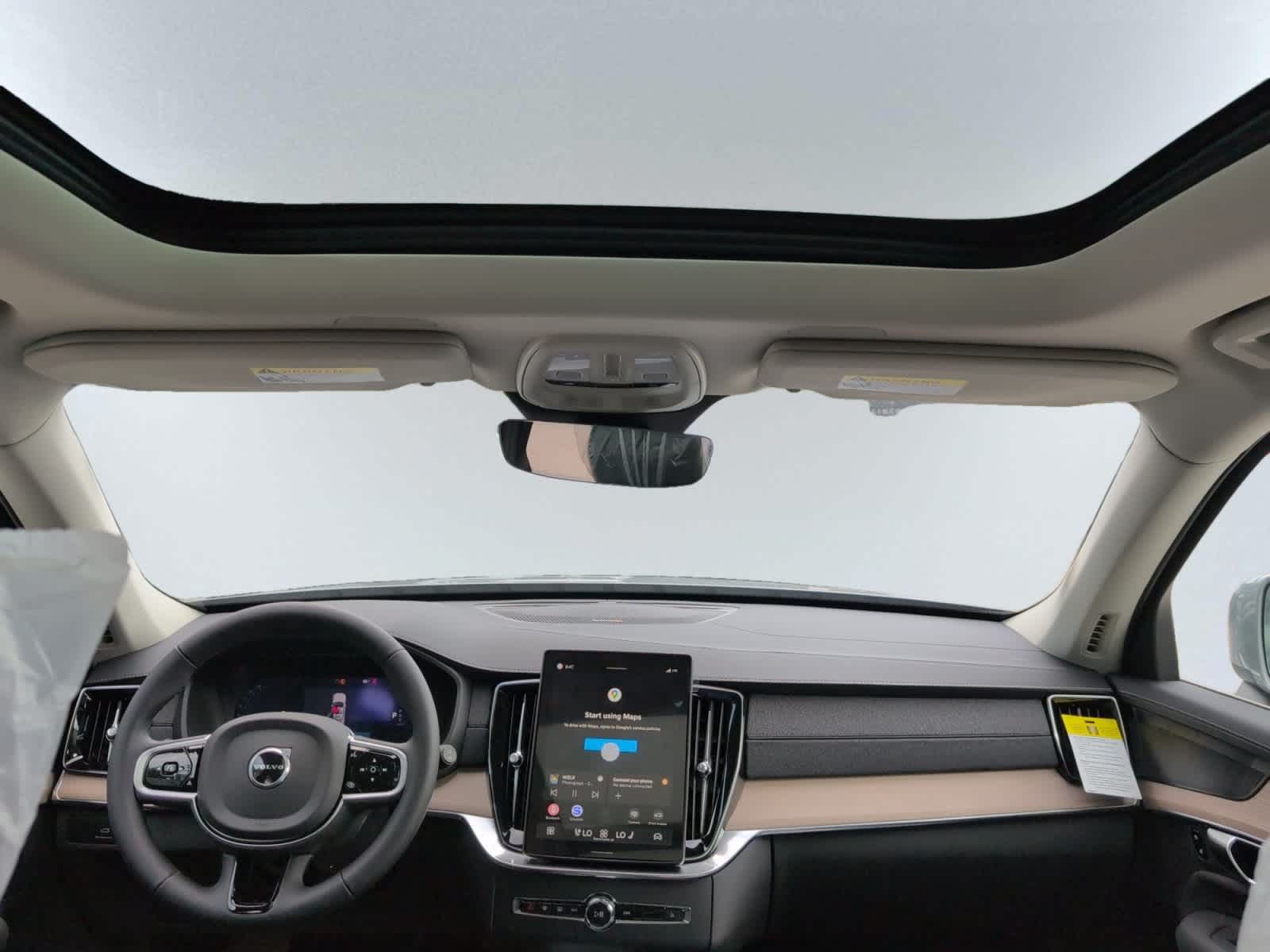 2026 Volvo XC90 Plus - Photo 13