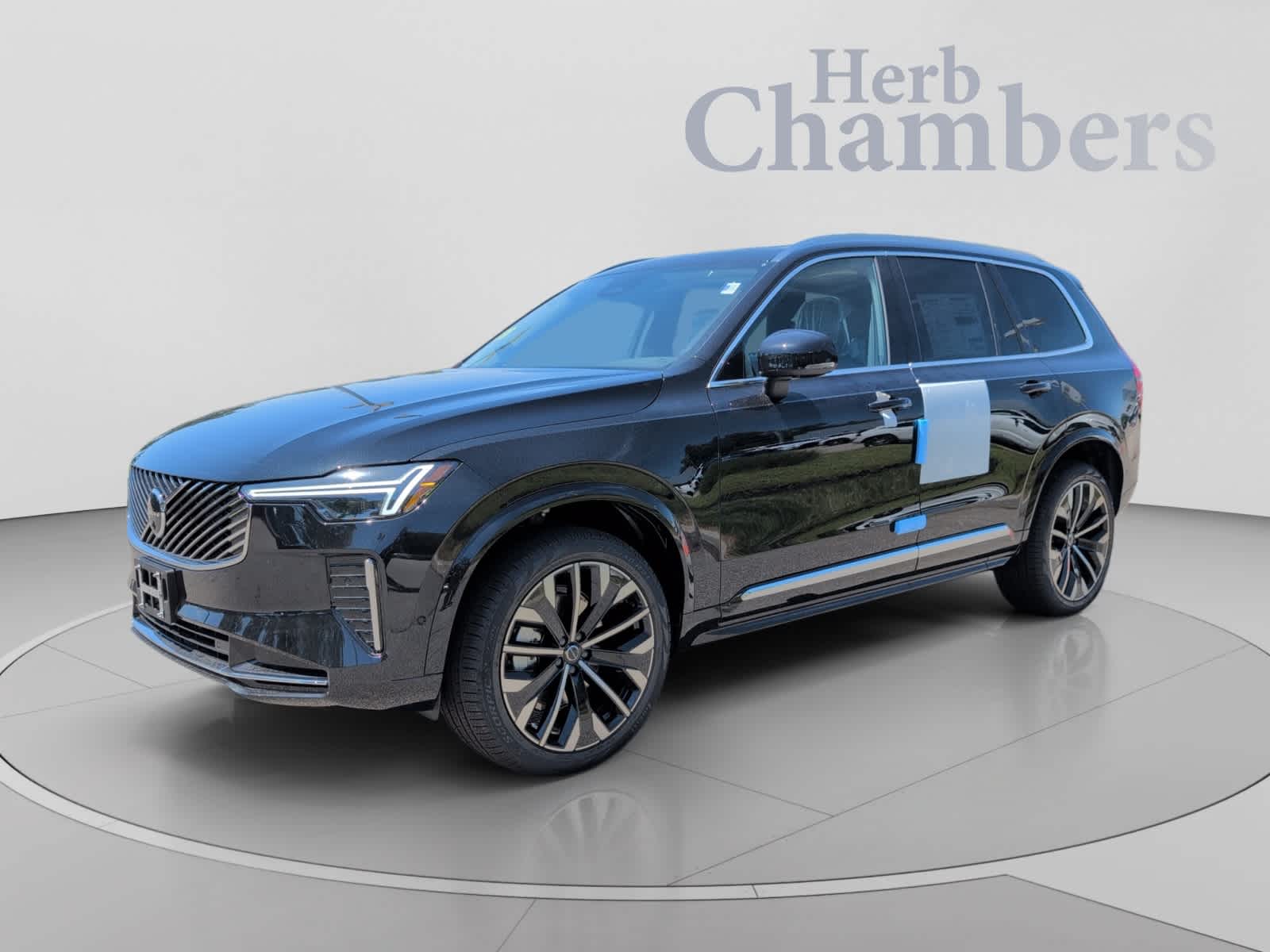 2026 Volvo XC90 Plus - Photo 10