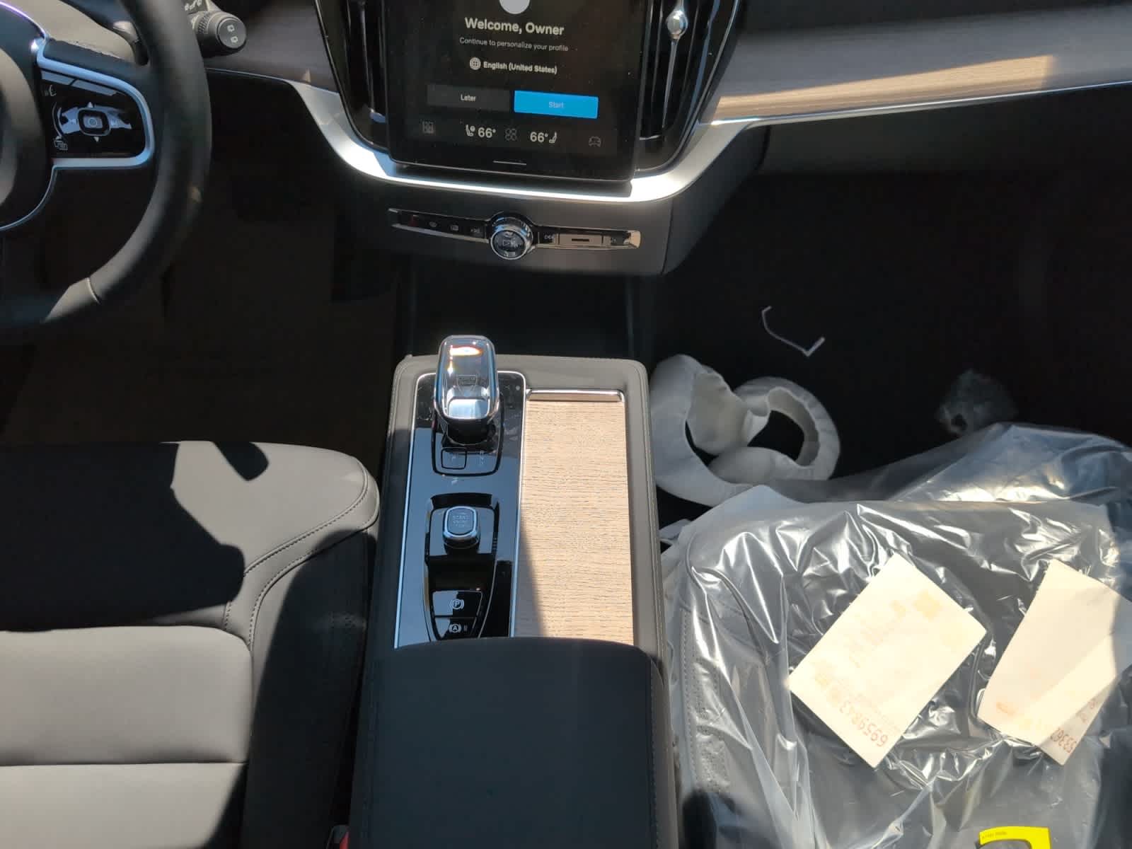 2026 Volvo XC90 Plus - Photo 15