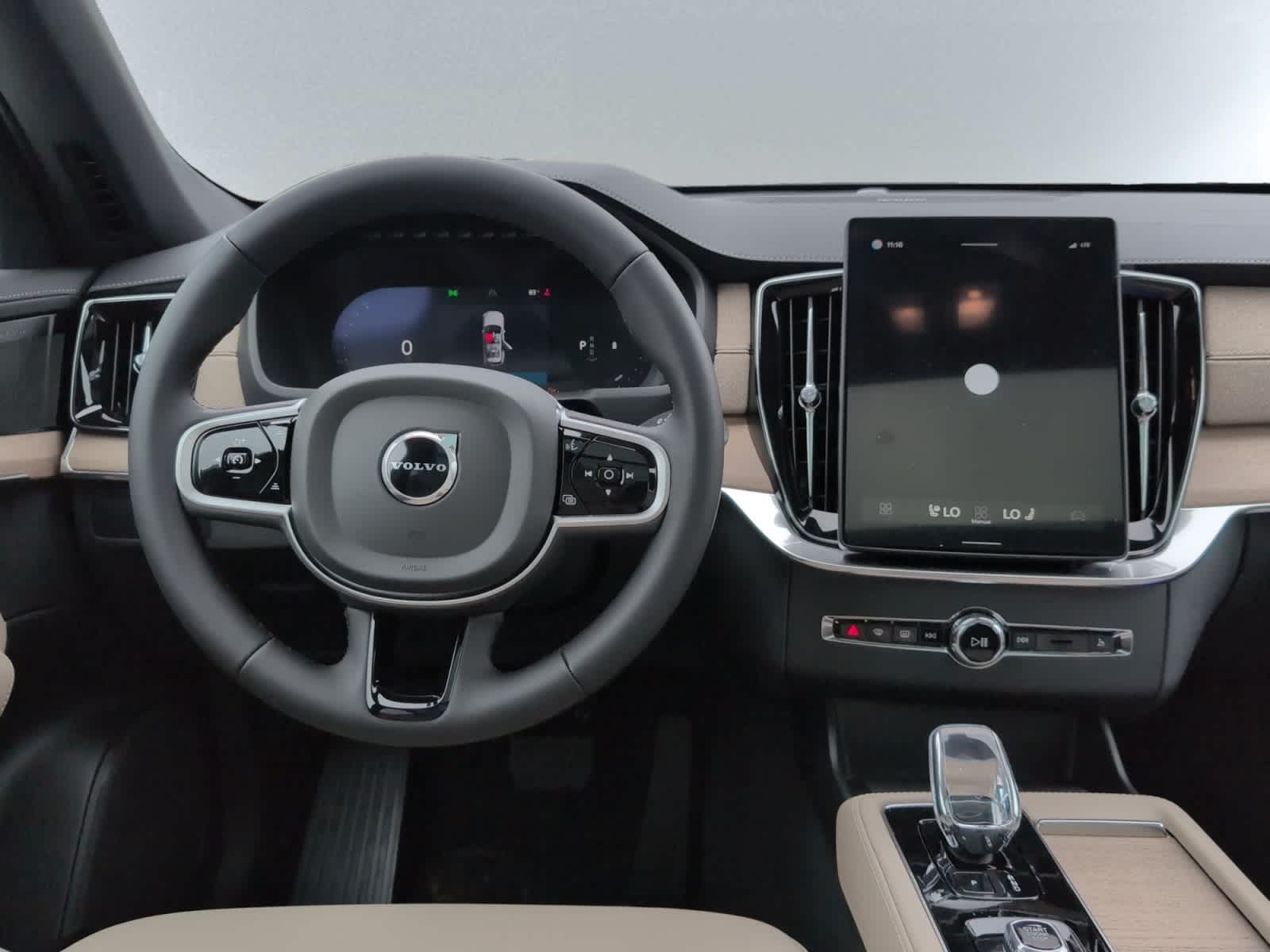 2026 Volvo XC90 Plus - Photo 5