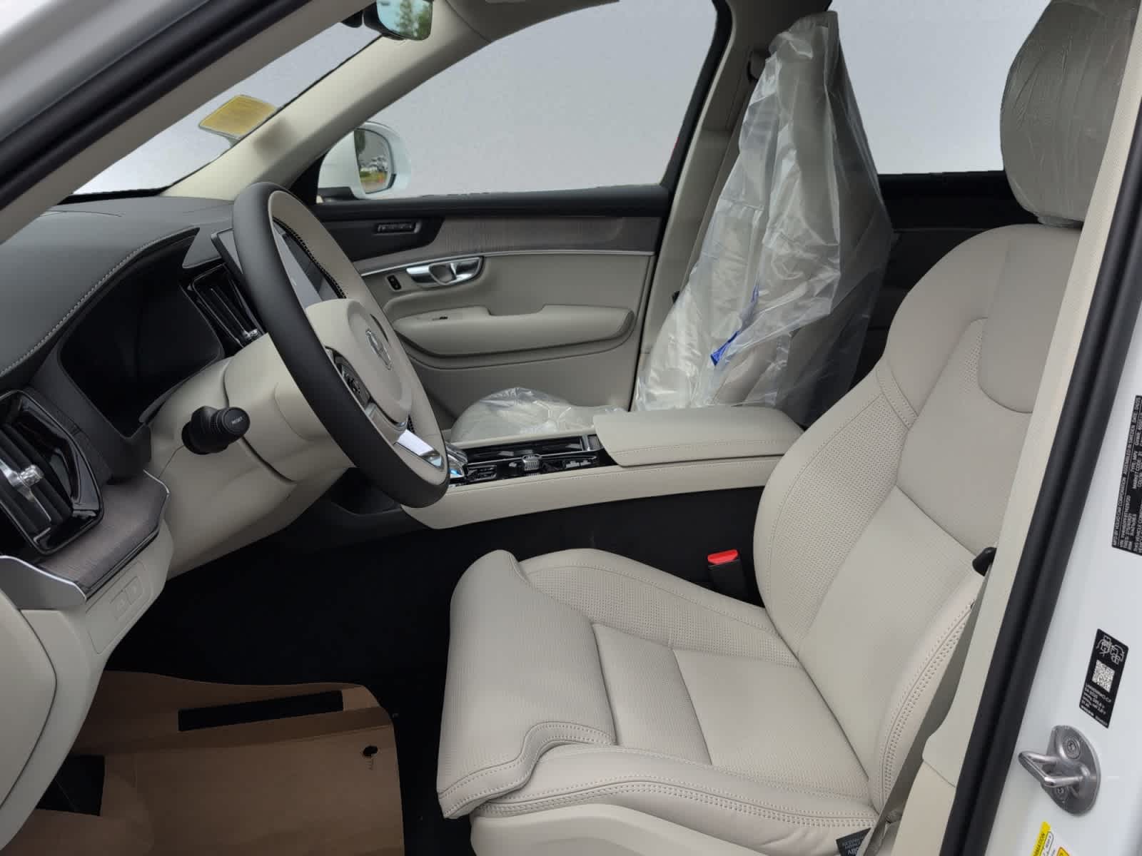 2026 Volvo XC90 Ultra - Photo 7