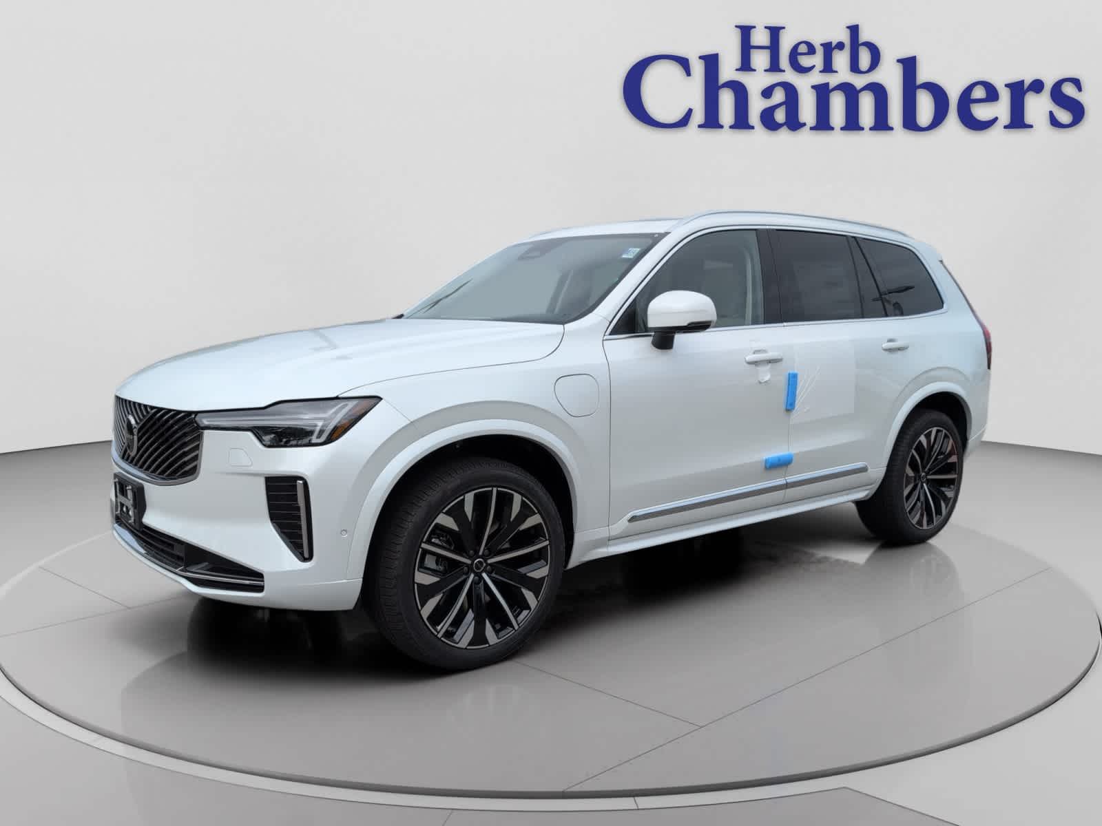 2026 Volvo XC90 Ultra - Photo 10