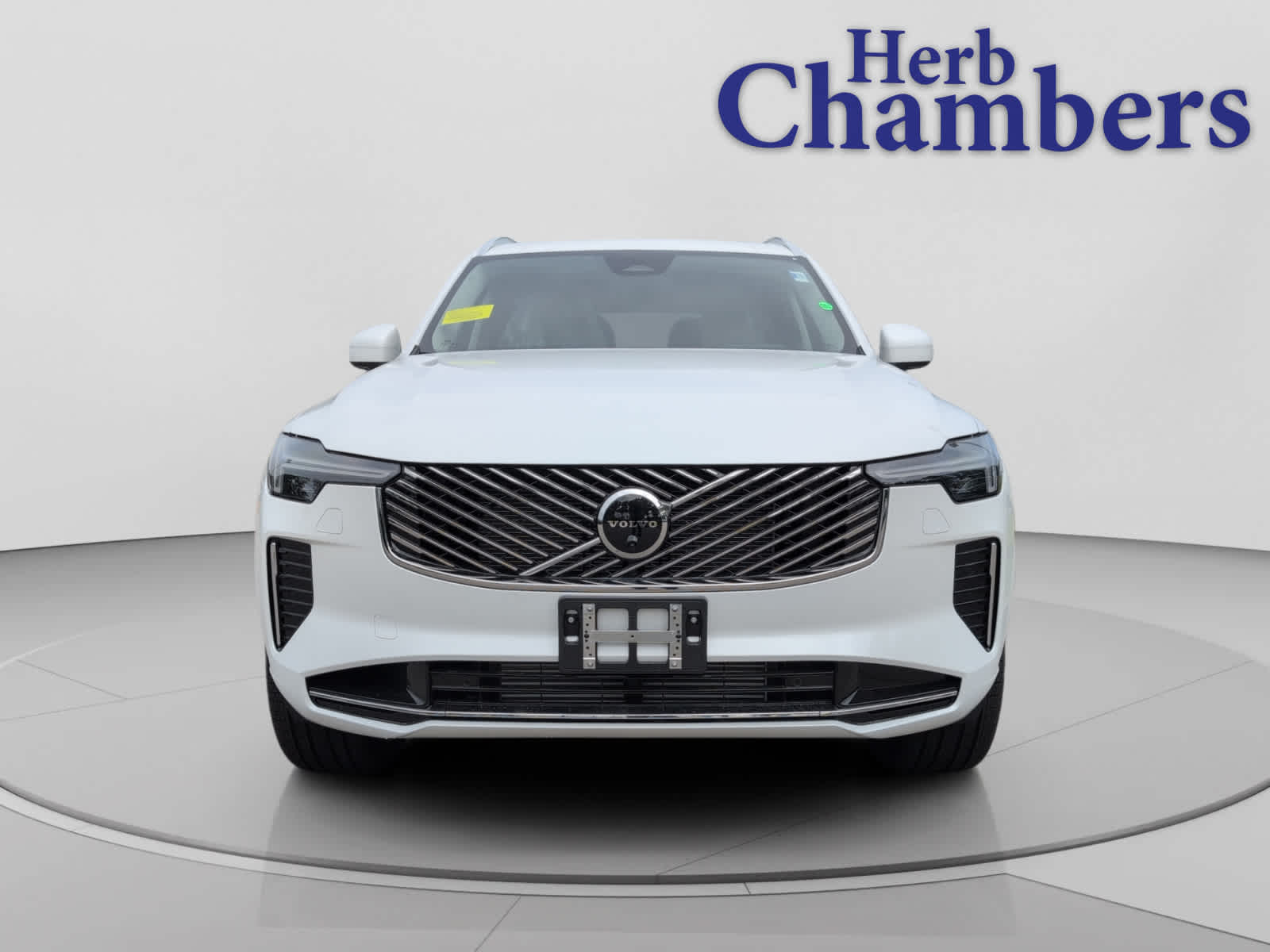 2026 Volvo XC90 Ultra - Photo 2