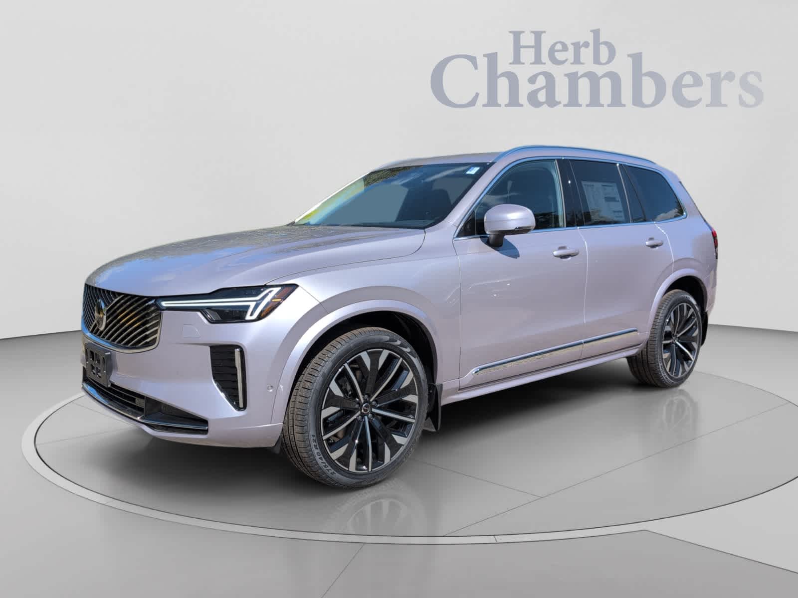 2026 Volvo XC90 Plus - Photo 10