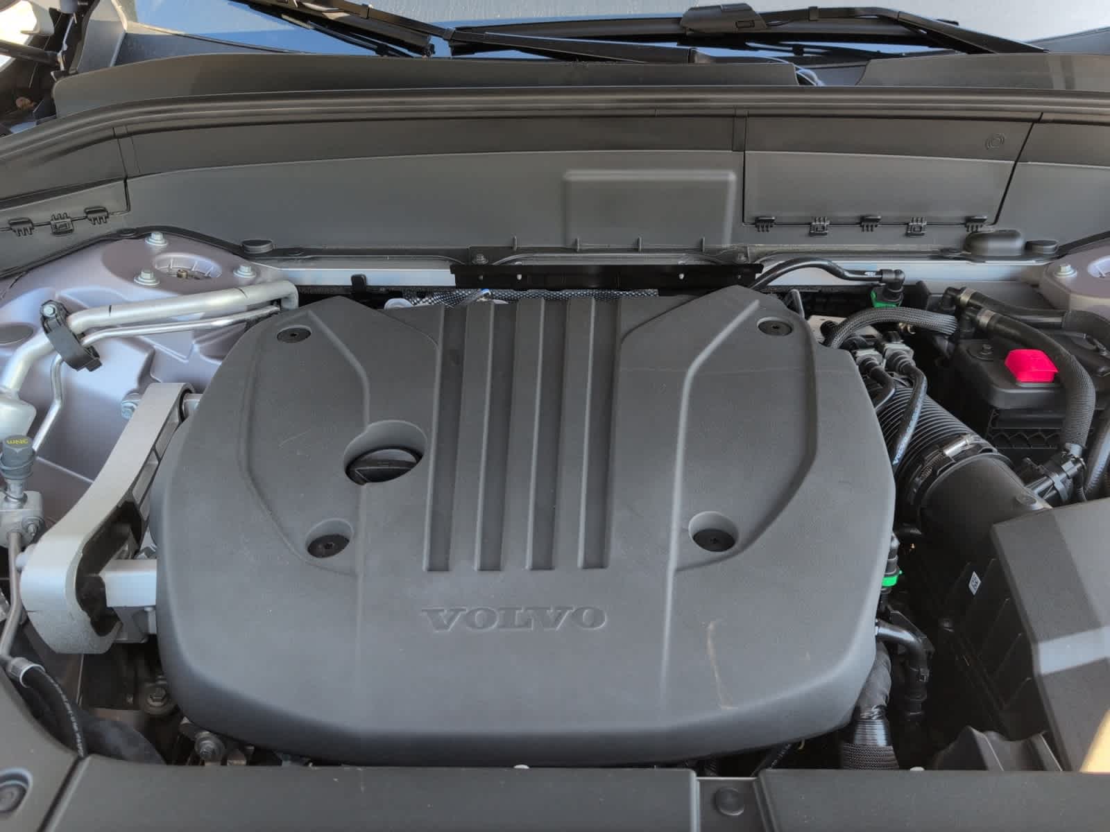 2026 Volvo XC90 Plus - Photo 8