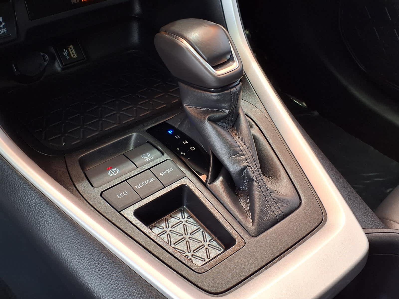 Used 2024 Toyota RAV4 SUV