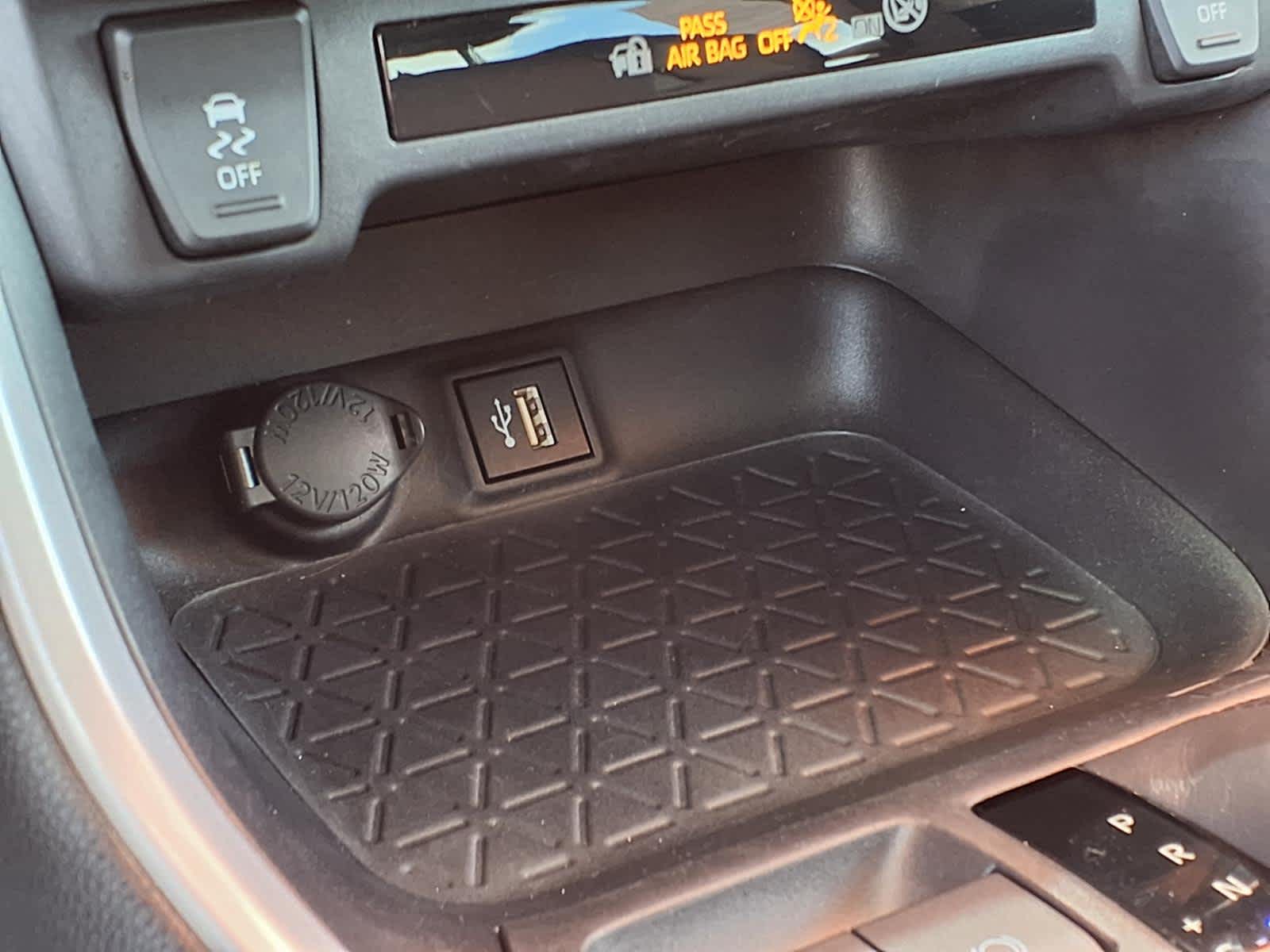 Used 2024 Toyota RAV4 SUV