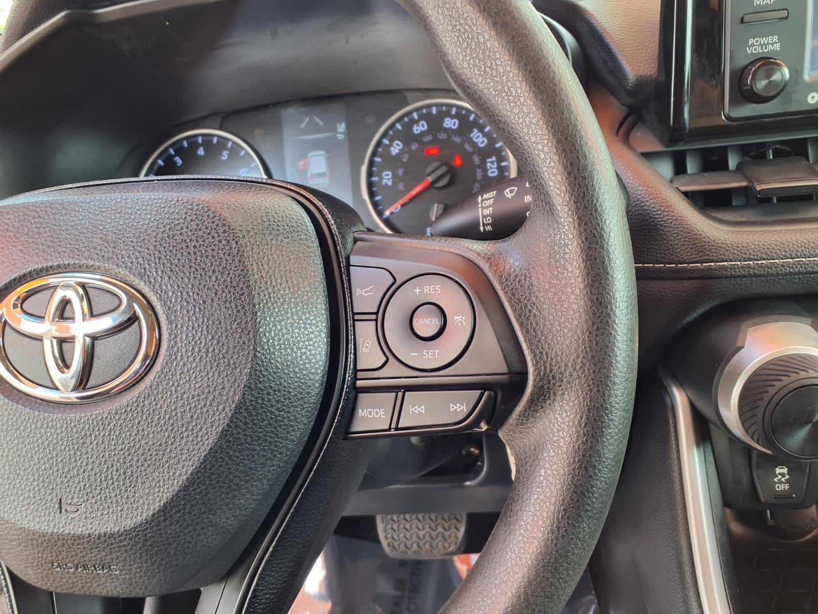 Used 2020 Toyota RAV4 SUV
