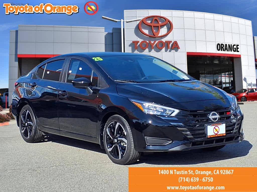 2025 Nissan Versa Sedan SR