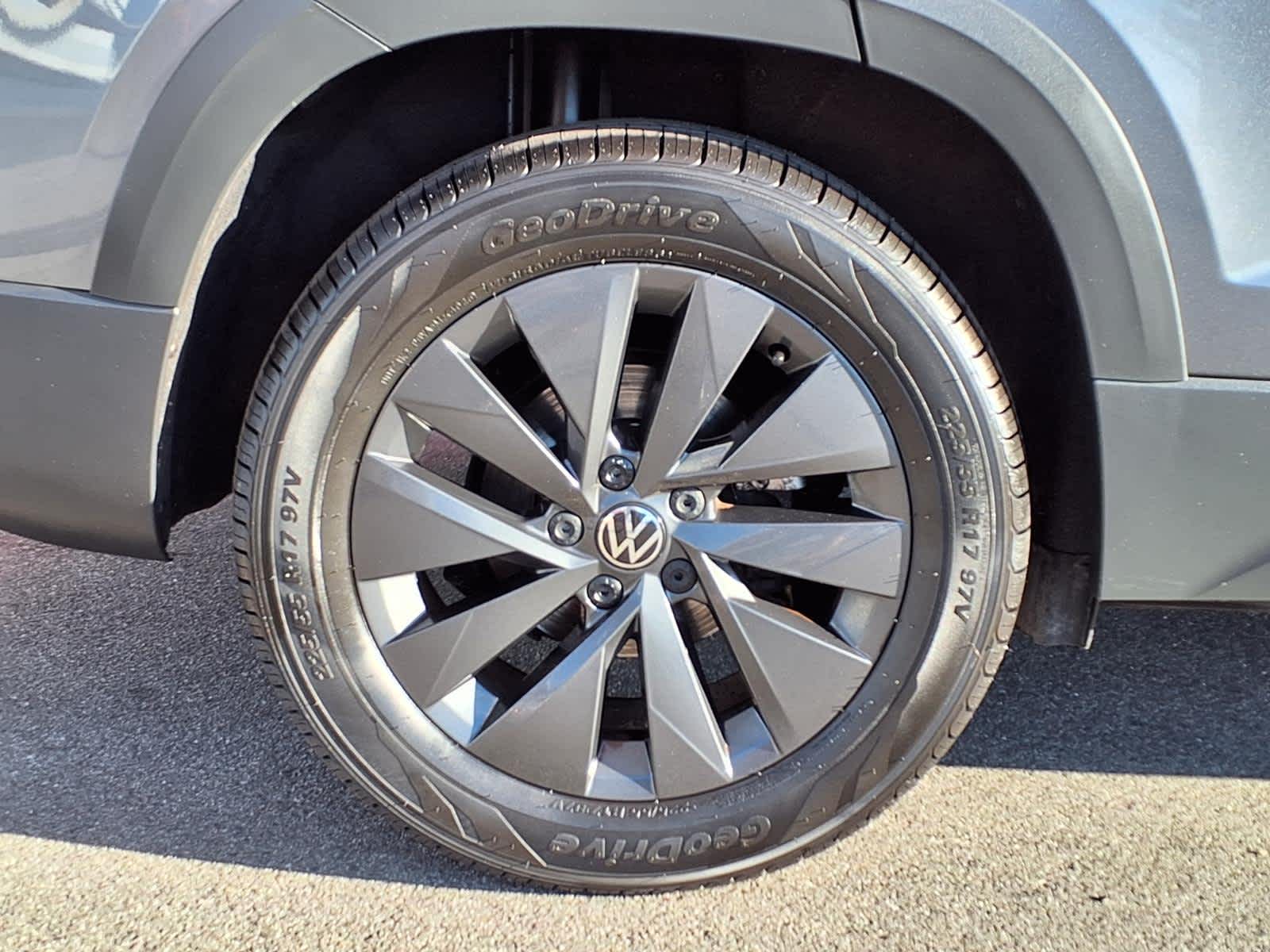 Used 2022 Volkswagen Taos SUV