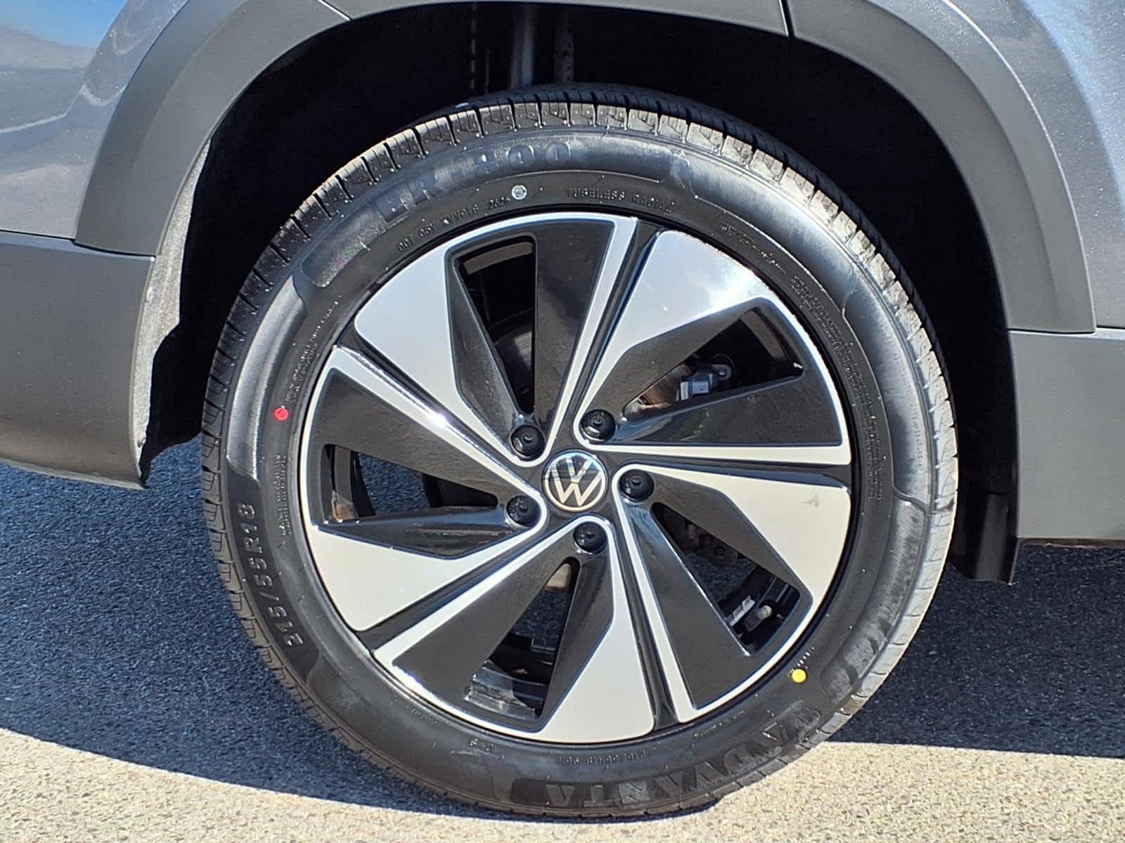Used 2025 Volkswagen Taos SUV